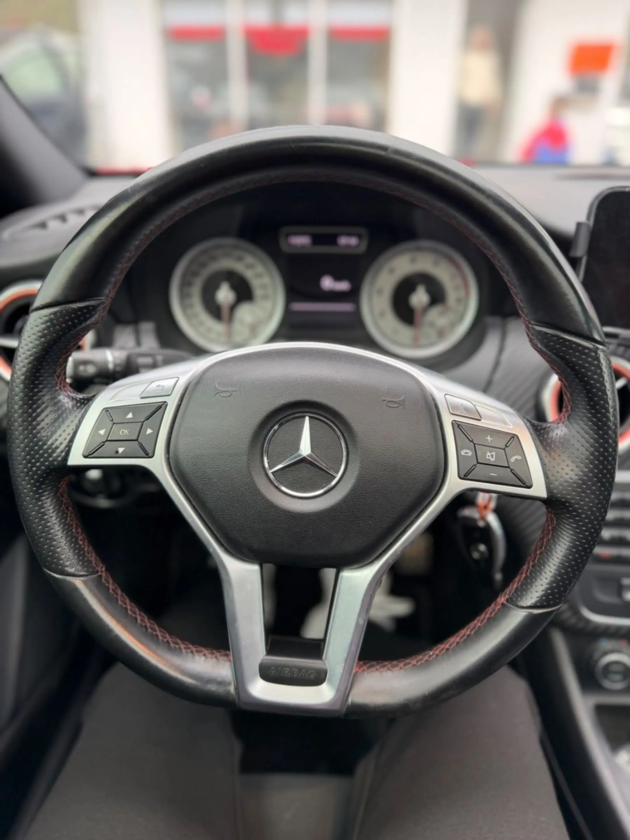 Mercedes-Benz A 200 AMG-Line BlueEfficiency — photo 10