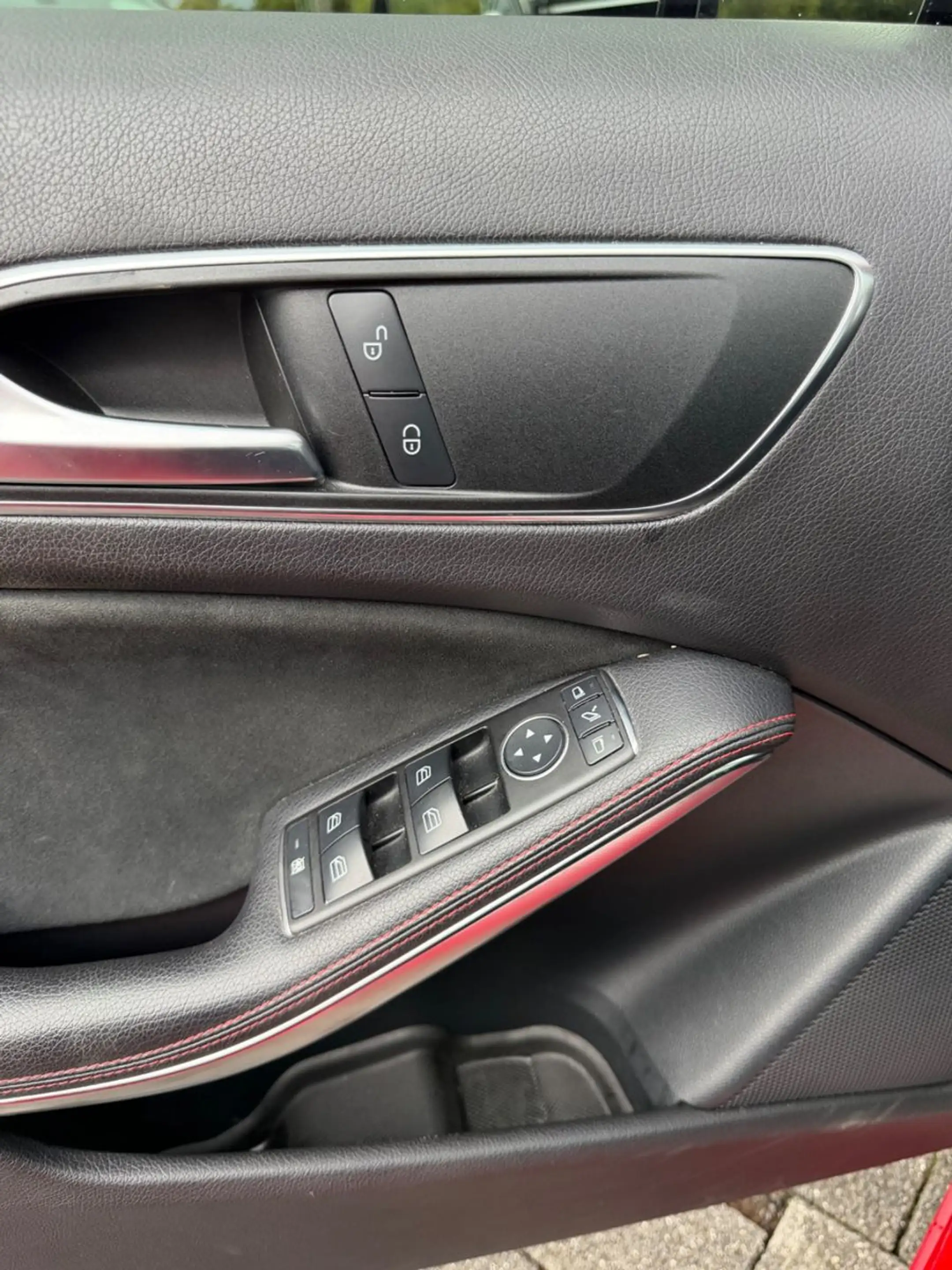 Mercedes-Benz A 200 AMG-Line BlueEfficiency — photo 12