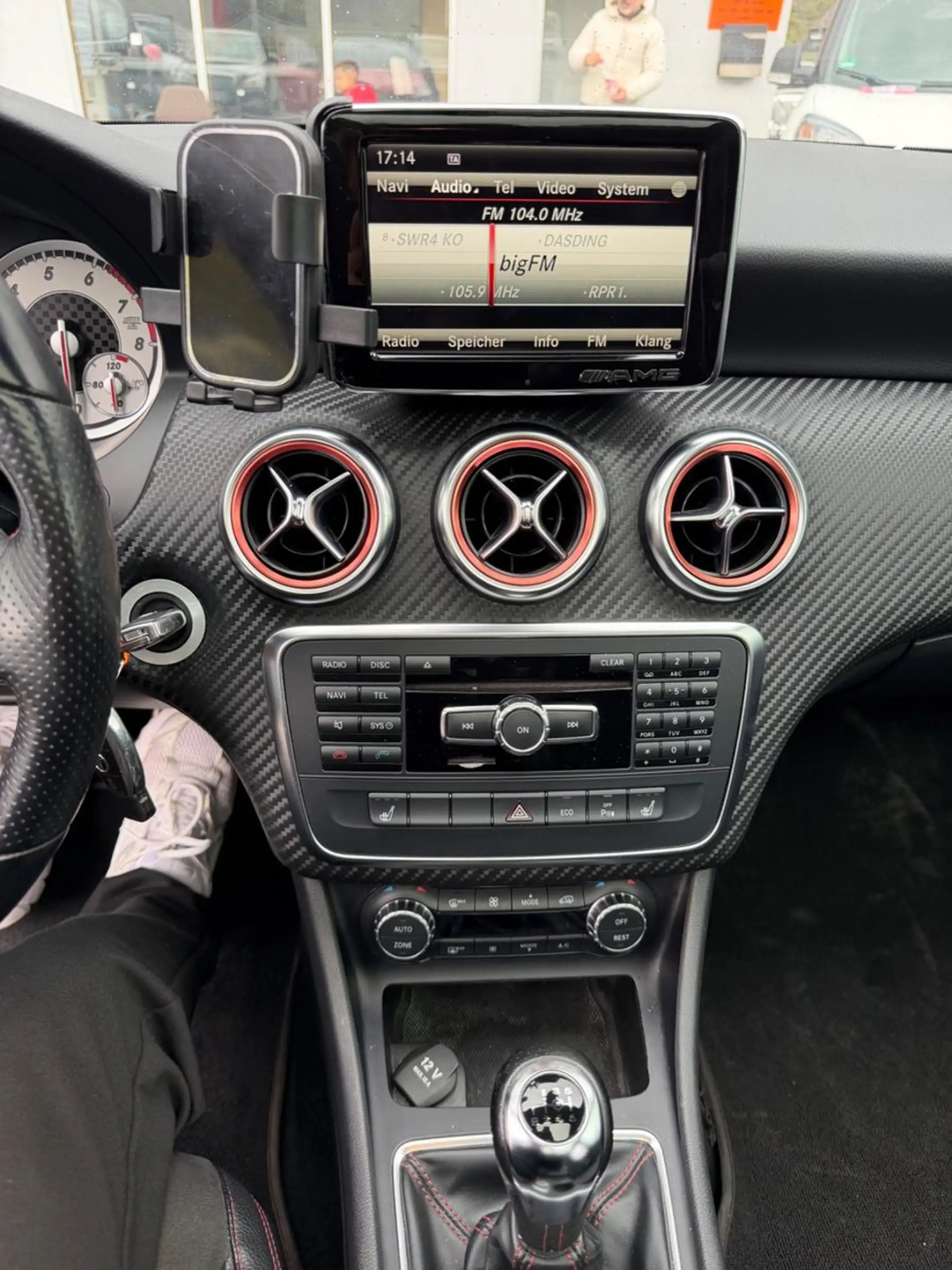 Mercedes-Benz A 200 AMG-Line BlueEfficiency — photo 13