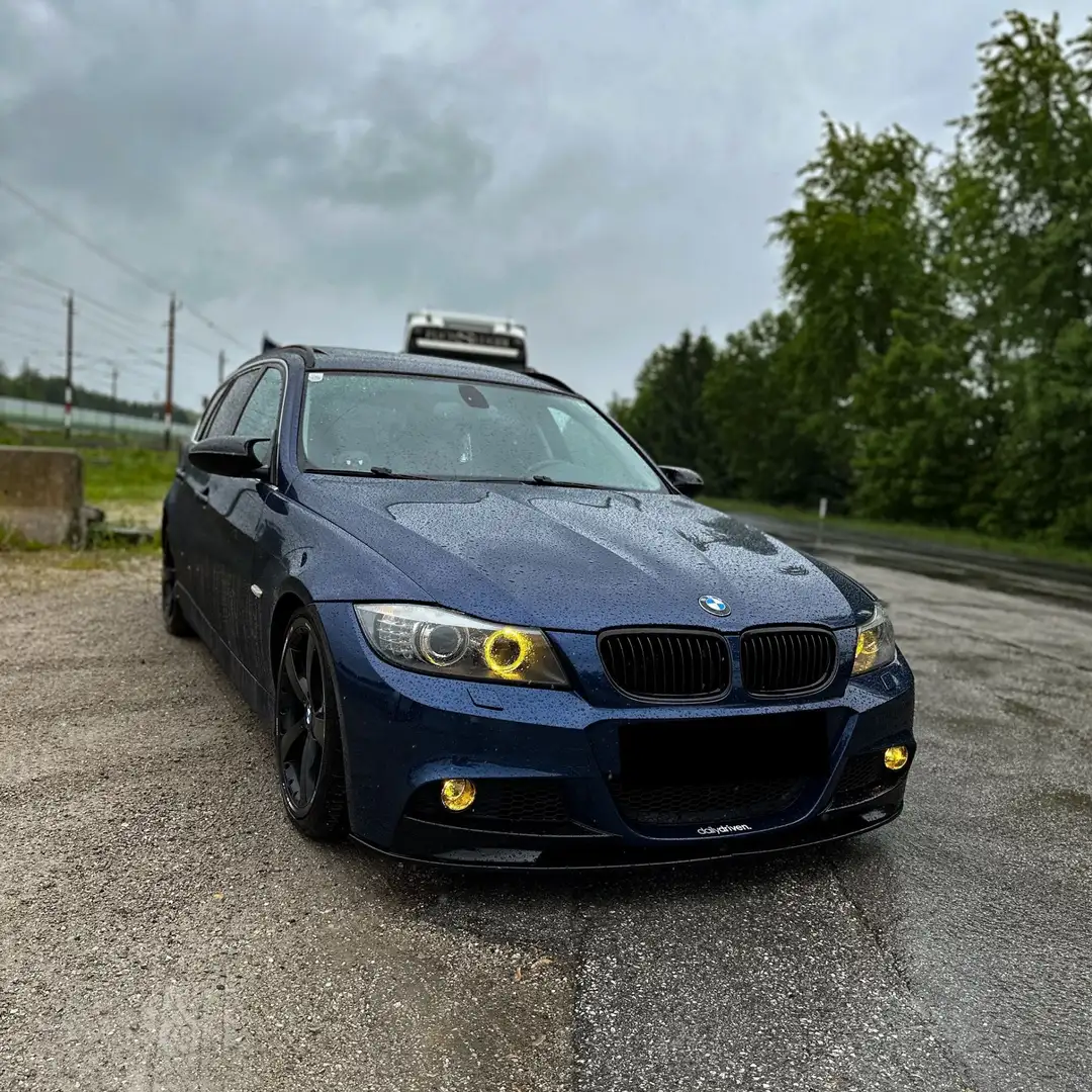 BMW 325 325i Touring - 1