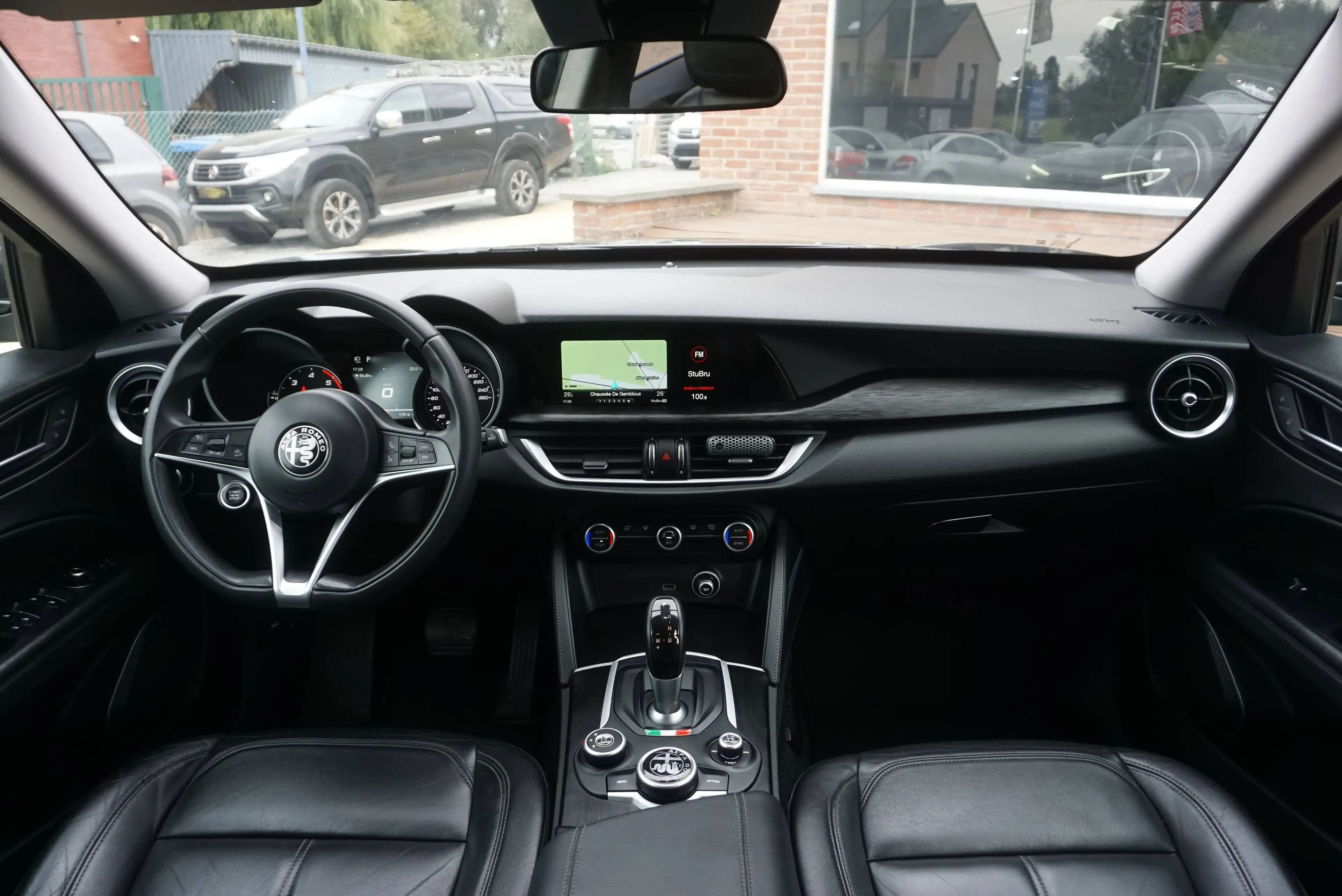 Alfa Romeo Stelvio 2.2 JTD Q4 Super / AUTOMATIQUE / LED / BI-XENON / PDC / CAMERA / CLIM / CRUISE — photo 8