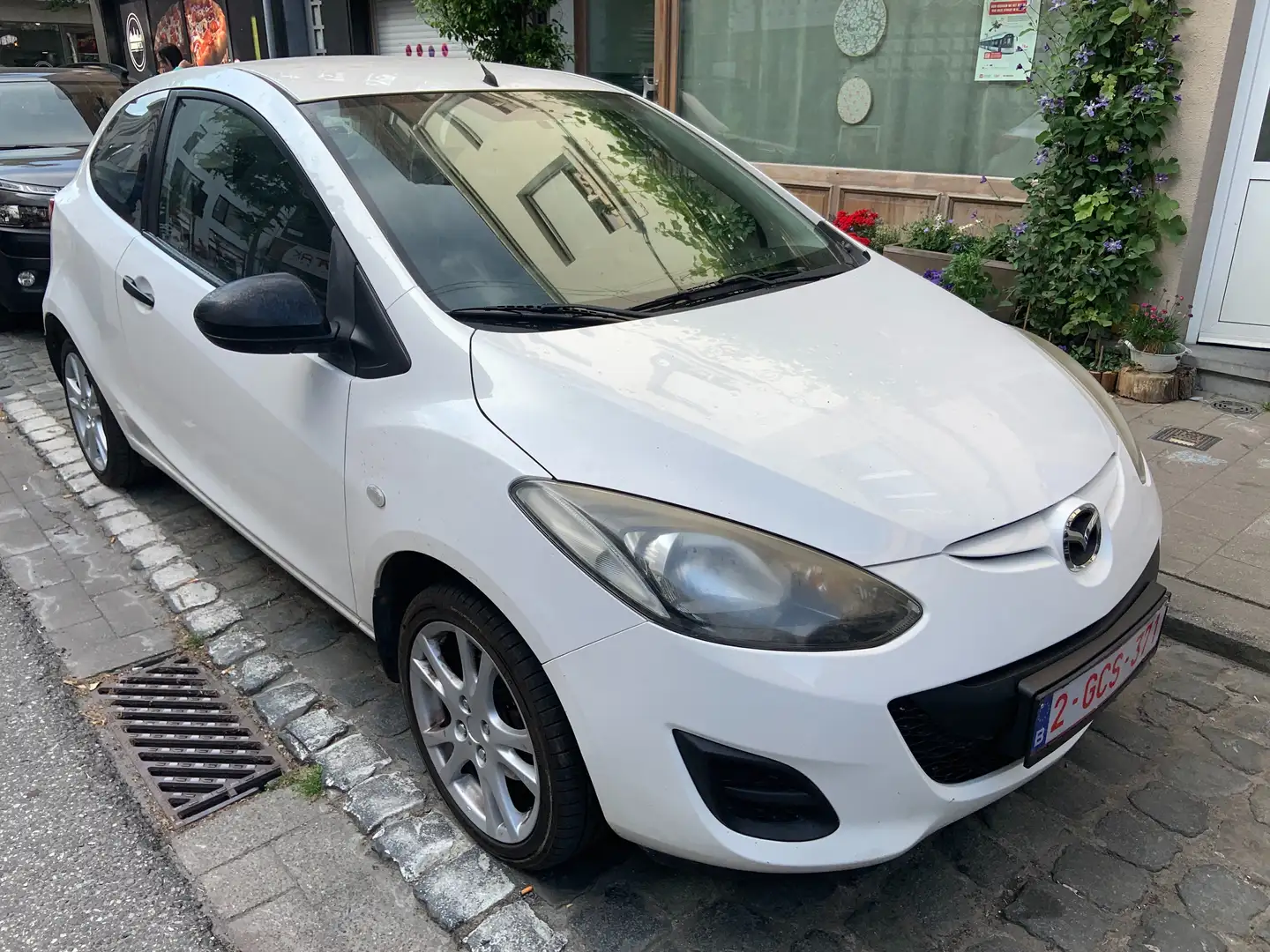 Mazda 2 2 1.3 MZR Active Blanc - 1