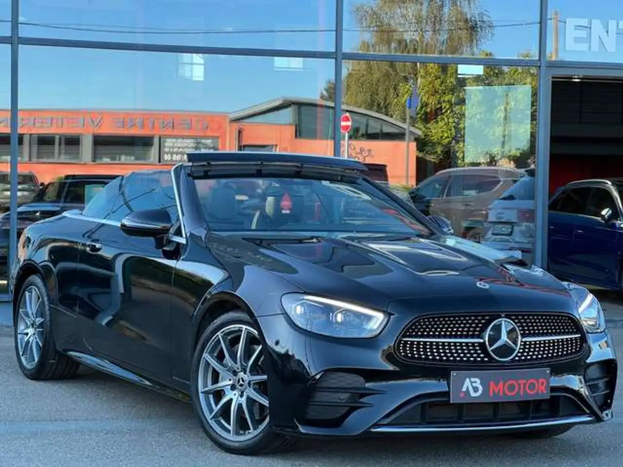 Mercedes-Benz E 200