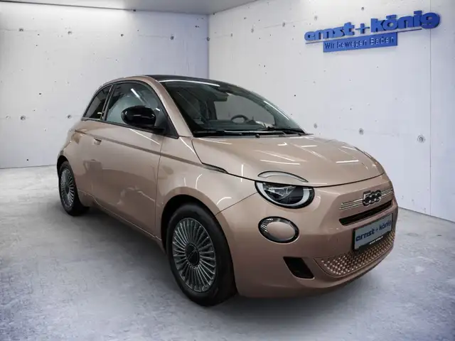 Fiat 500 view 2