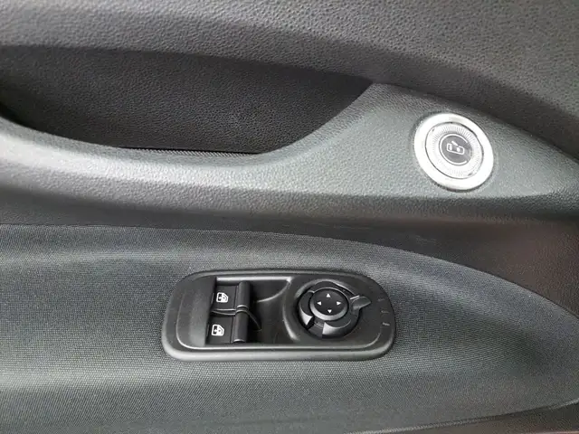 Fiat 500 view 9