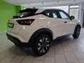 Nissan Juke 1.0DIG-T Aut.Acenta+LED+KAMERA+CARPLAY+PDC Weiß - thumbnail 4