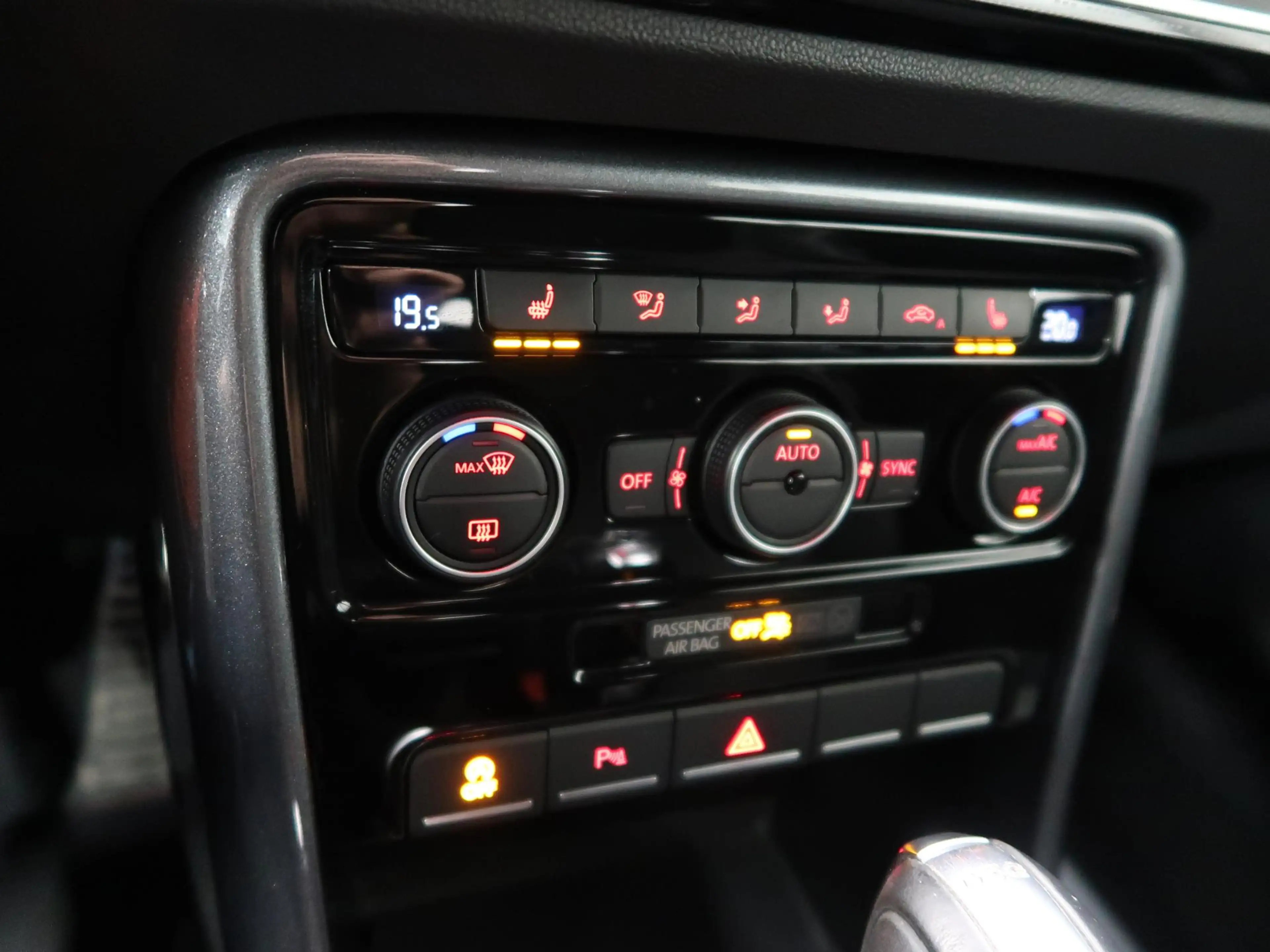 Volkswagen Beetle Cabriolet 1.2 TSI Sound Automaat Fender App connec — photo 7