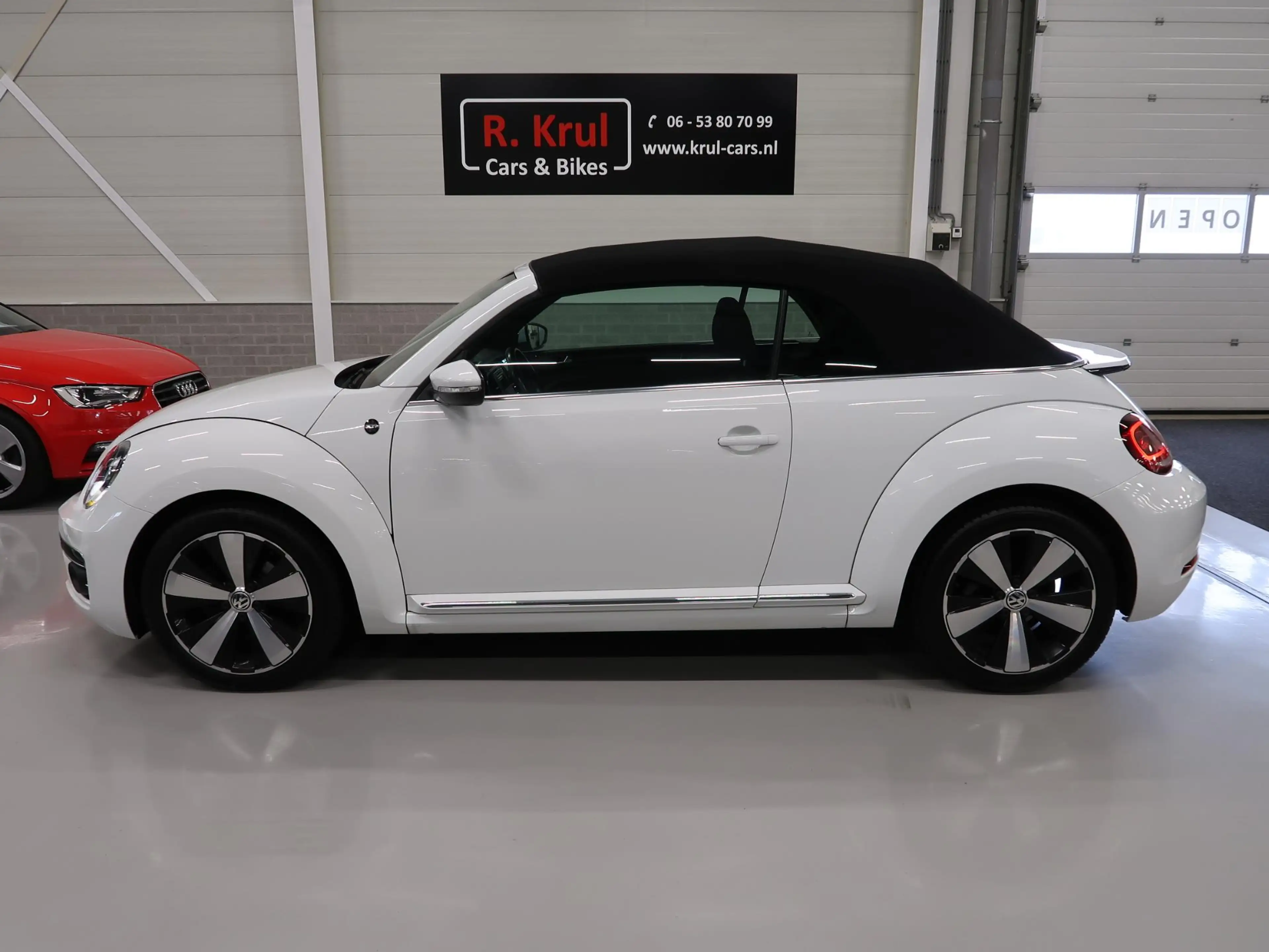 Volkswagen Beetle Cabriolet 1.2 TSI Sound Automaat Fender App connec — photo 4