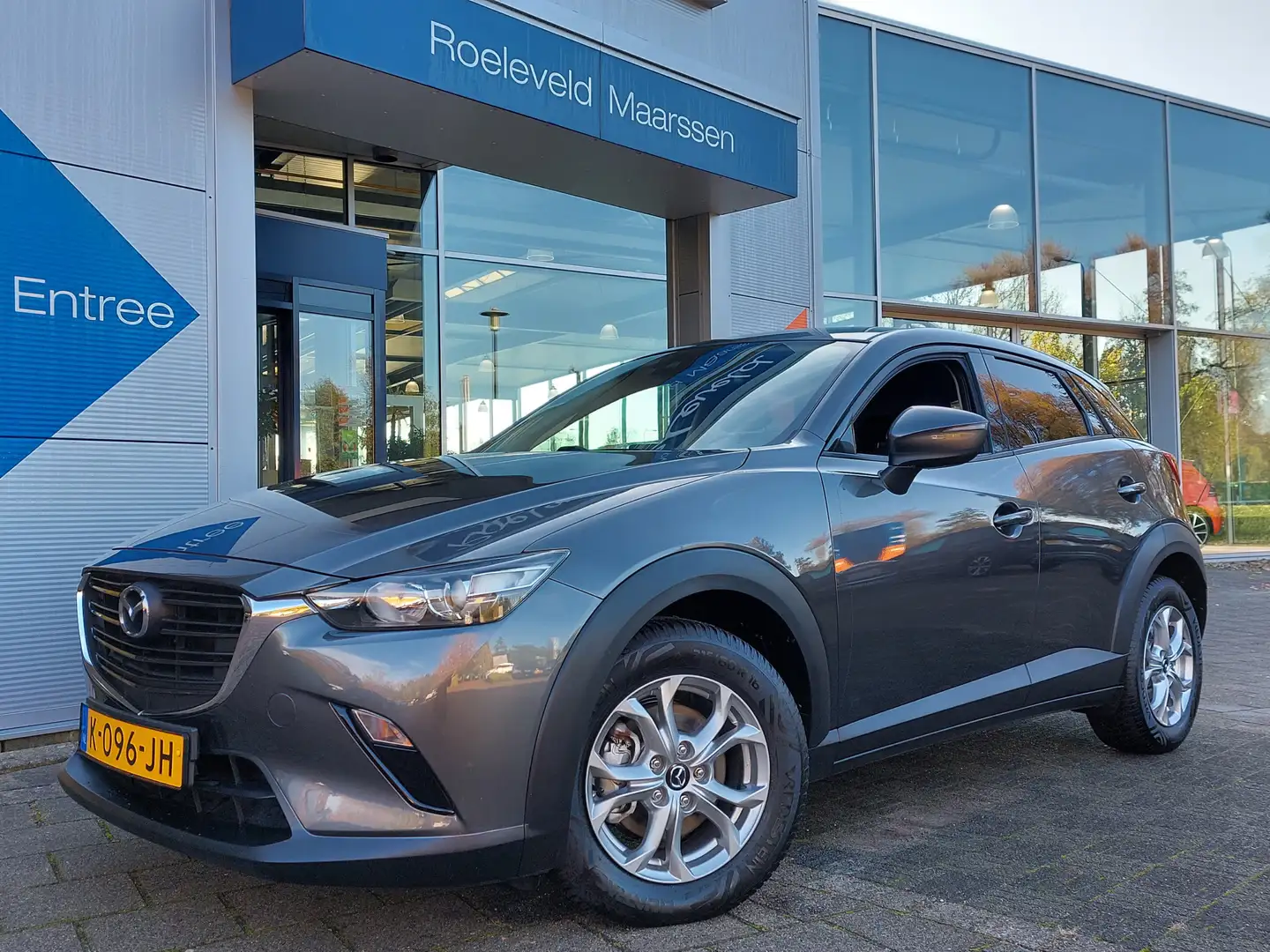Mazda CX-3 2.0 SkyActiv-G 121pk Automaat Comfort | Origineel Gris - 1