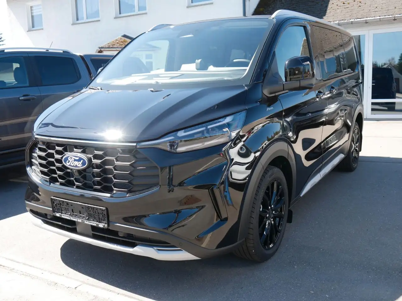 Ford Tourneo Custom Active AWD Matrix AHZV Panorama 4