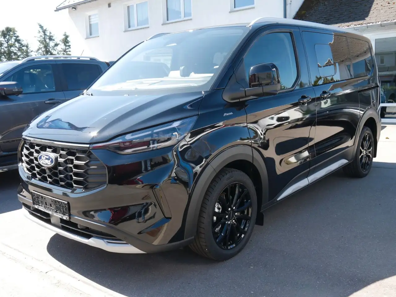 Ford Tourneo Custom Active AWD Matrix AHZV Panorama 5