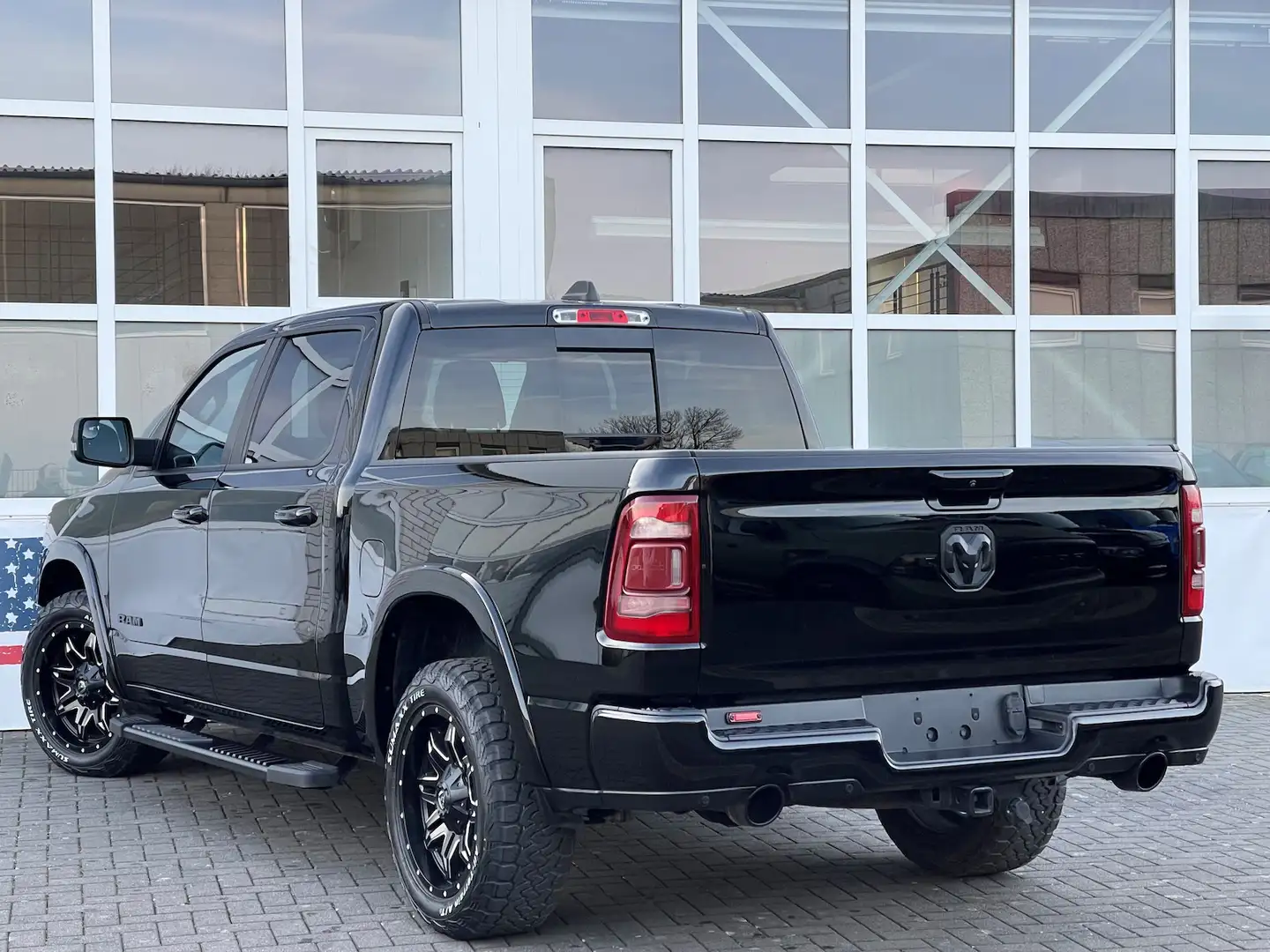 Dodge RAM 1500 Laramie Prins 12´´-Display Fuel LED PDC Schwarz - 2