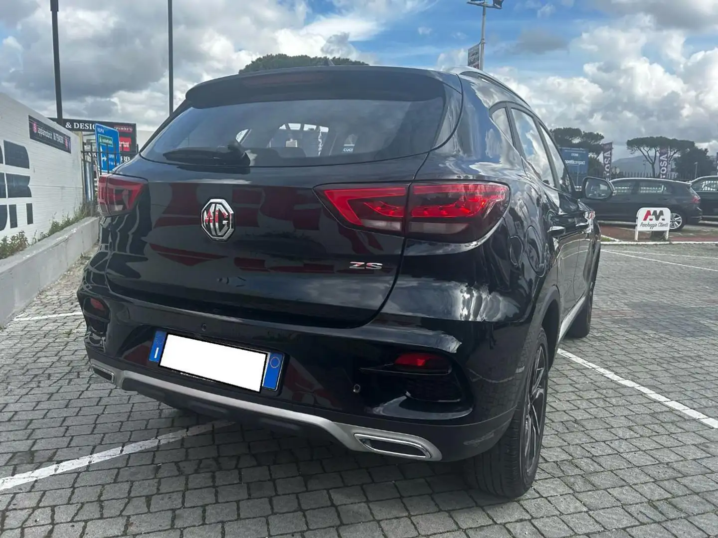 MG ZS 1.0T-GDI Luxury Nero - 1