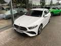 Mercedes-Benz A 220 d AMG Line Premium Distr AHK Keyless Facel Bílá - thumbnail 1