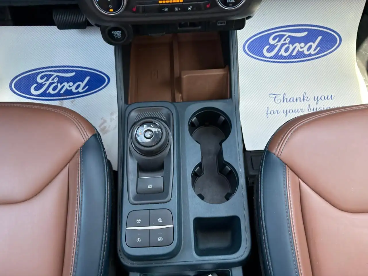 Ford Maverick снимка Ford Maverick