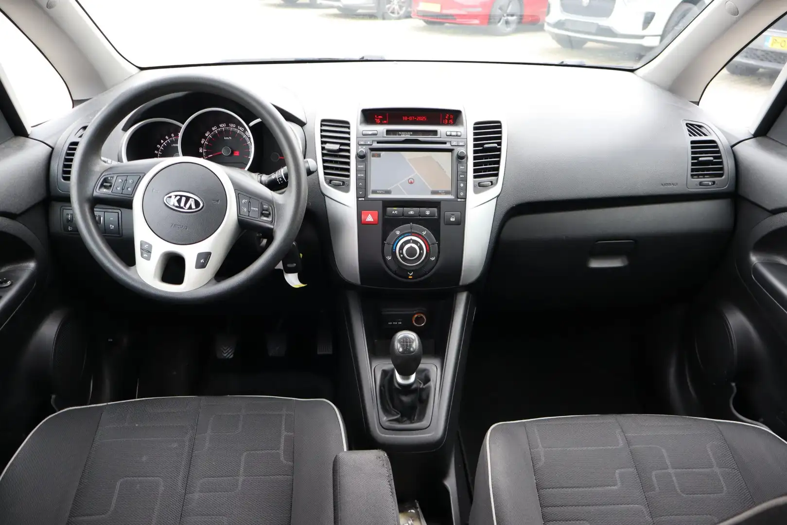 Kia Venga 1.6 CVVT X-tra Panoramadak, Camera, Navigatie, Sch Wit - 2