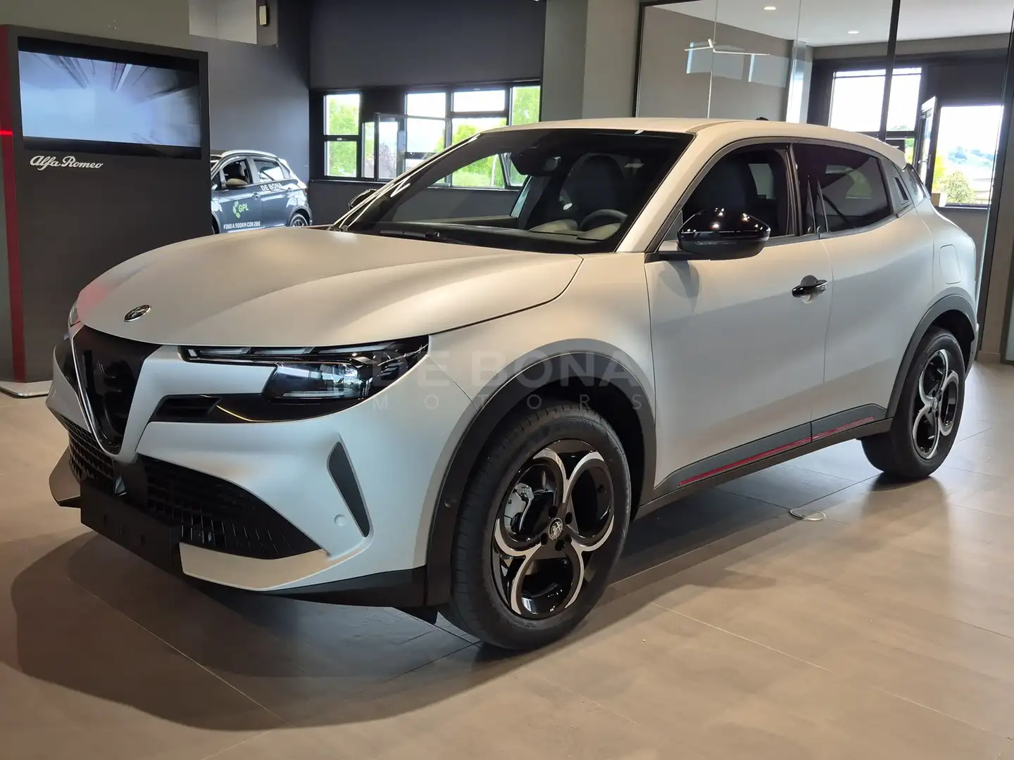 Alfa Romeo Junior 1.2 ibrida speciale 145cv edct6 Grigio - 2