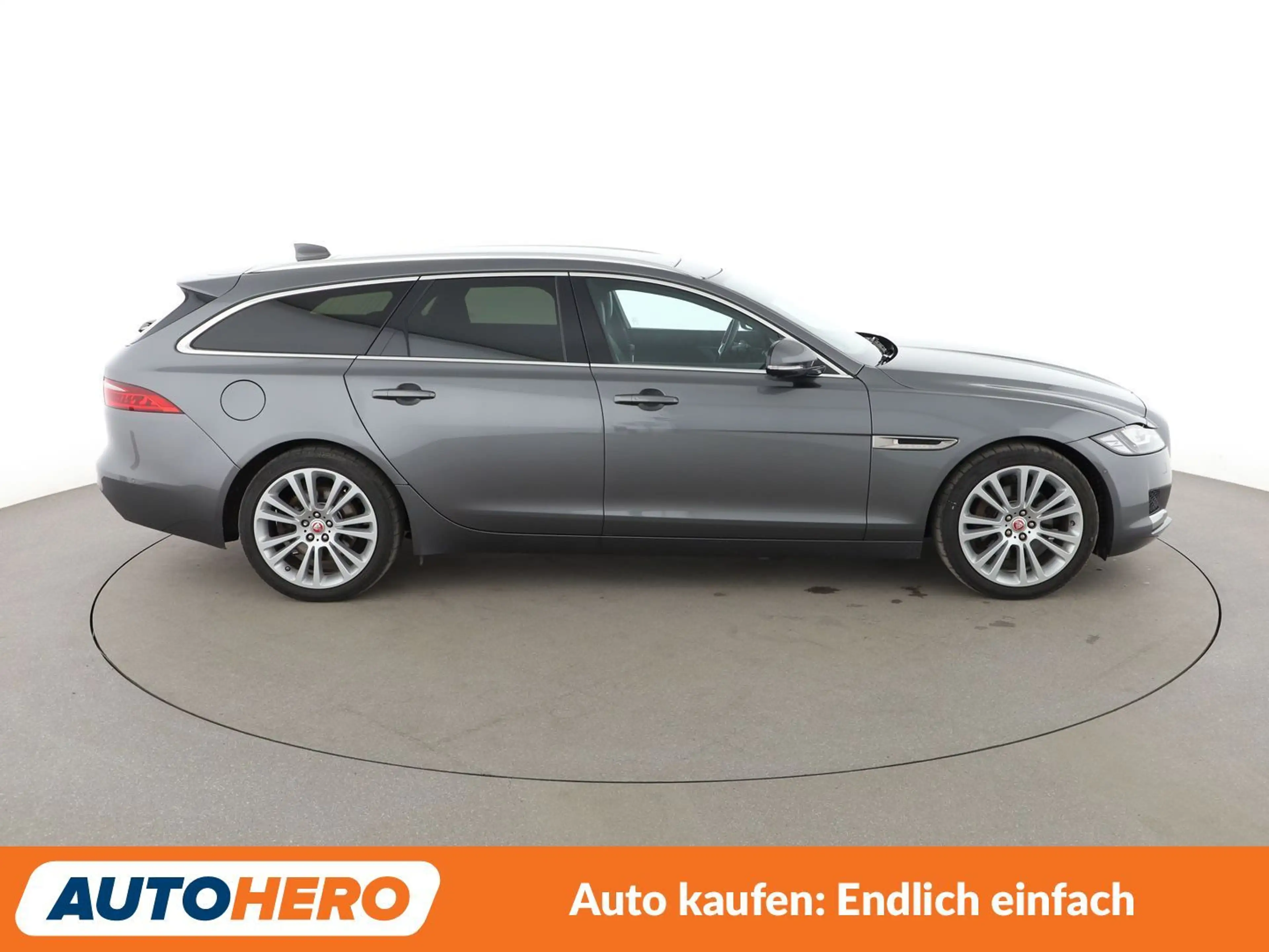 Jaguar XF 25d Portfolio AWD Aut.*NAVI*BiXENON*CAM*TEMPO* — photo 7