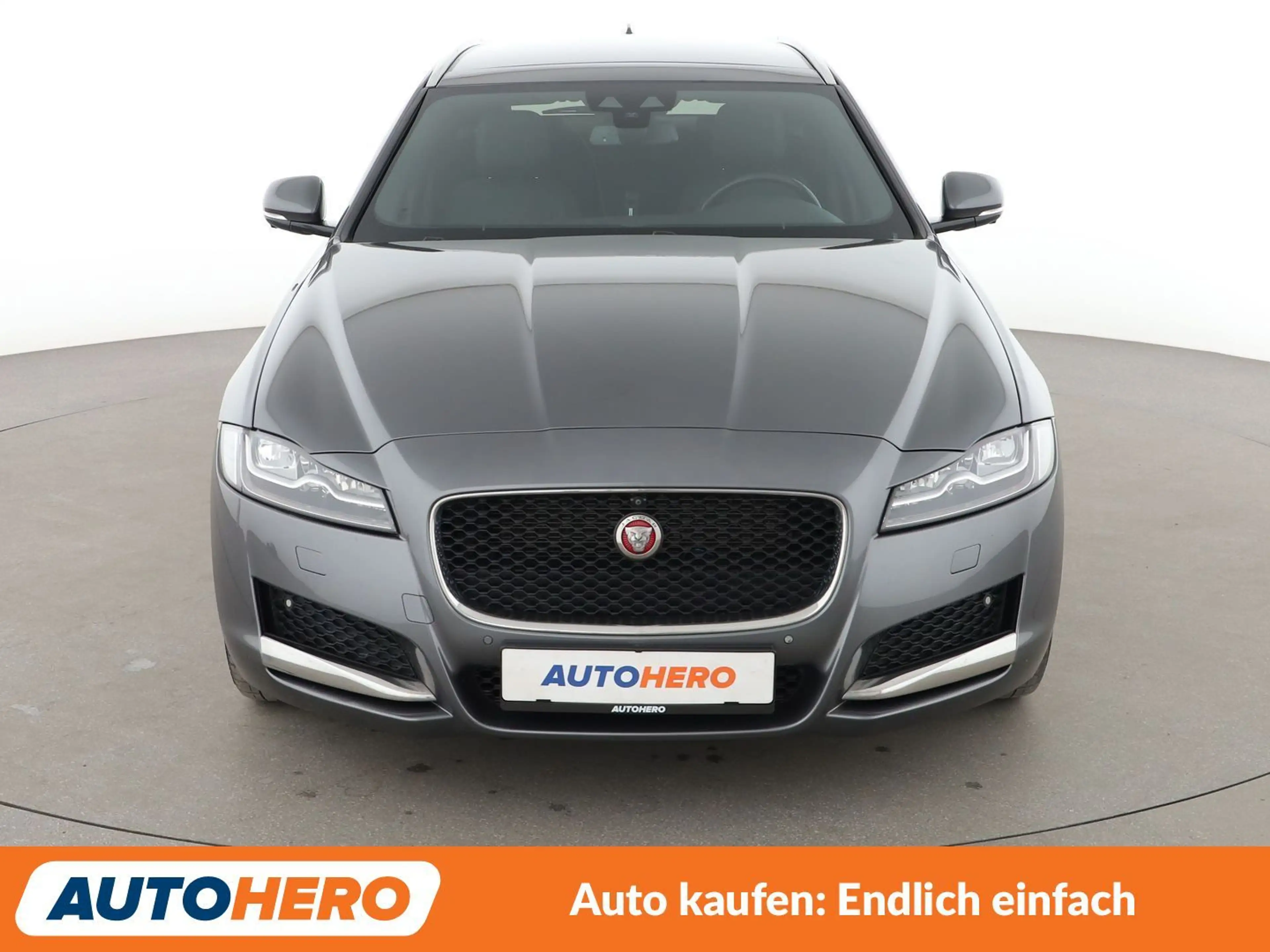 Jaguar XF 25d Portfolio AWD Aut.*NAVI*BiXENON*CAM*TEMPO* — photo 9