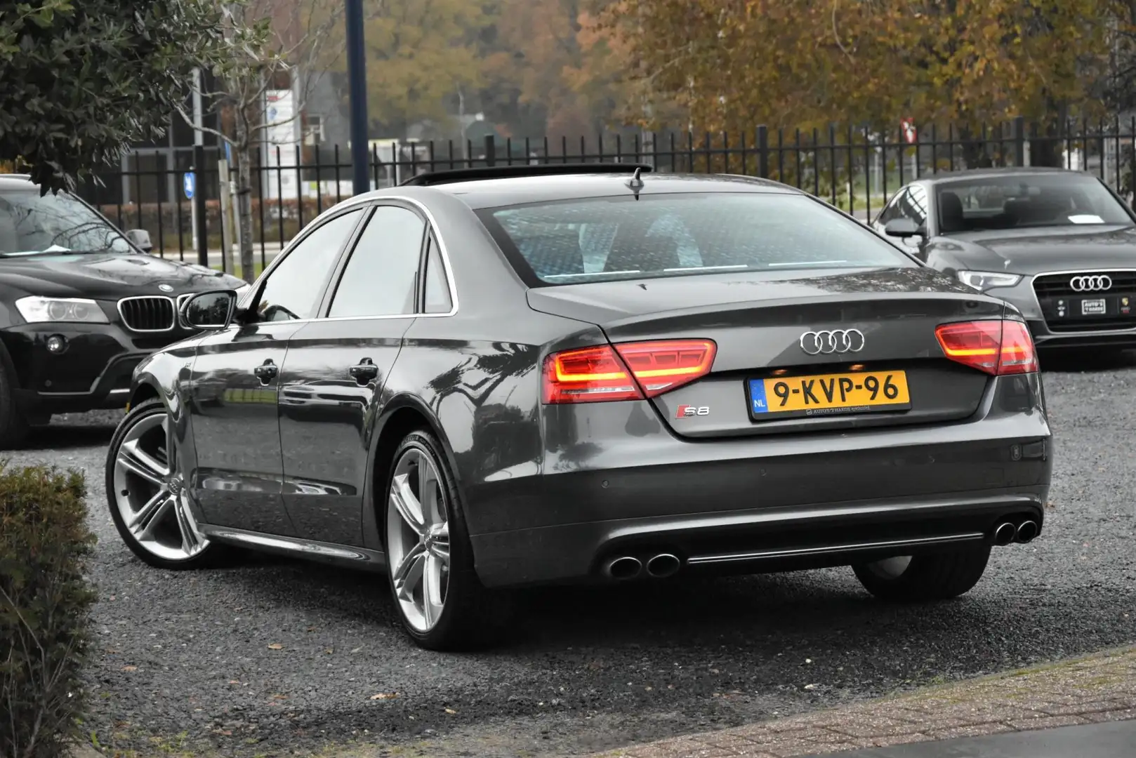 Audi S8 4.0 TFSI Quattro 670pk | Ceramisch | B&O | Pro Lin Gris - 2