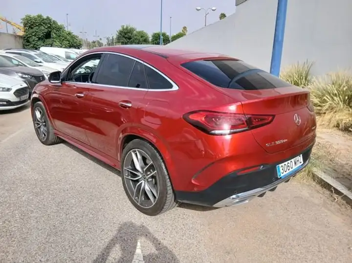 Mercedes-Benz GLE 2023, foto 2