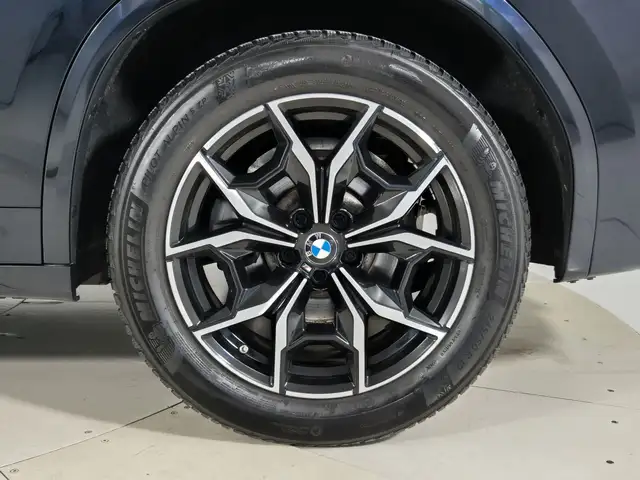BMW X3 view 14