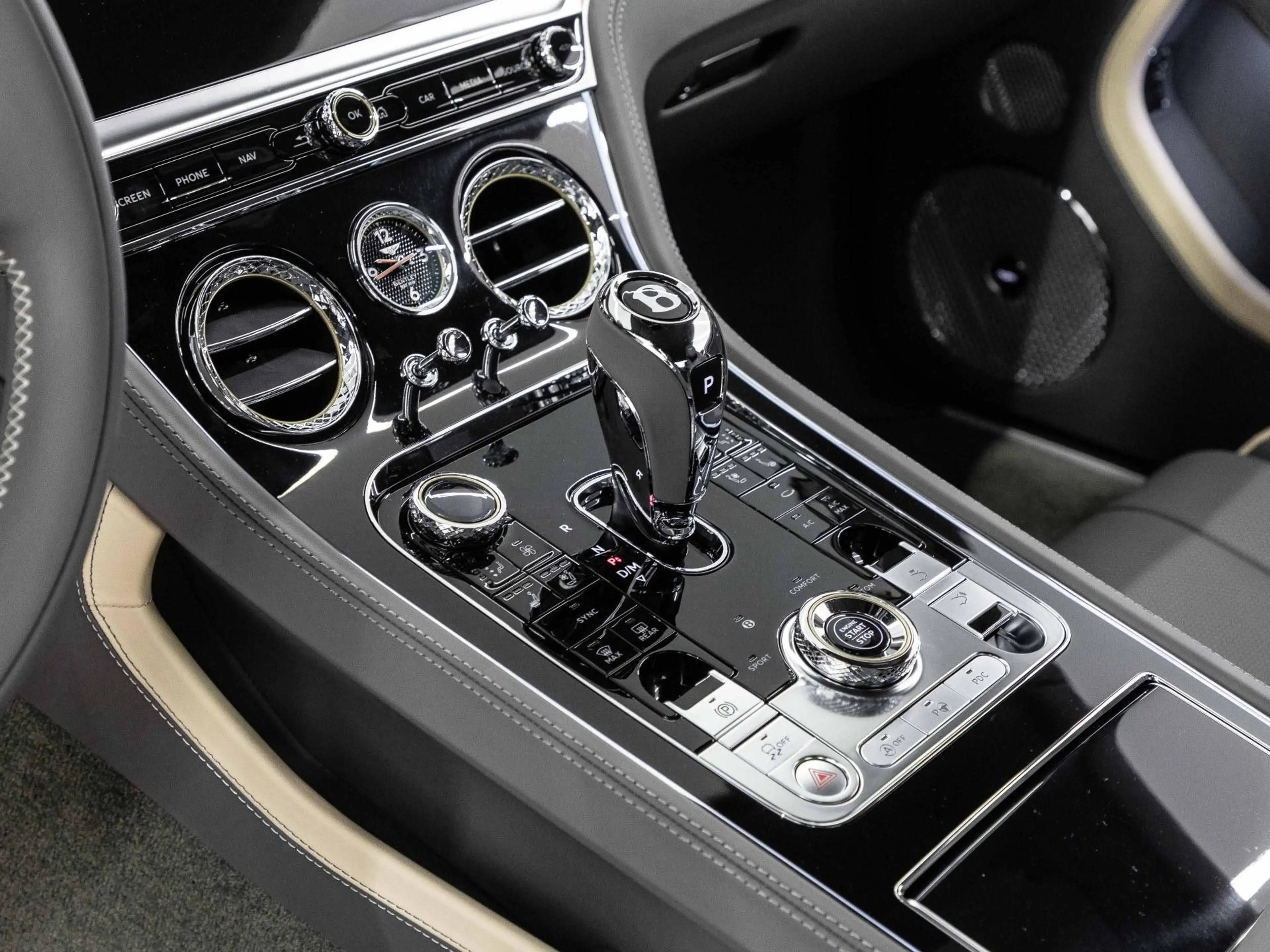Bentley Continental New Continental GT Speed W12 von BENTLEY FRANKFURT — photo 13