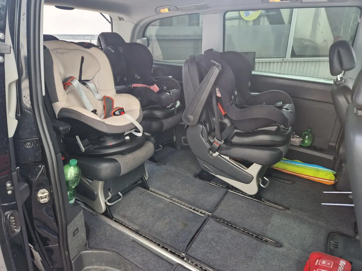 Mercedes-Benz Viano 3.0 CDI DPF kompakt Automatik Avantgarde - 2