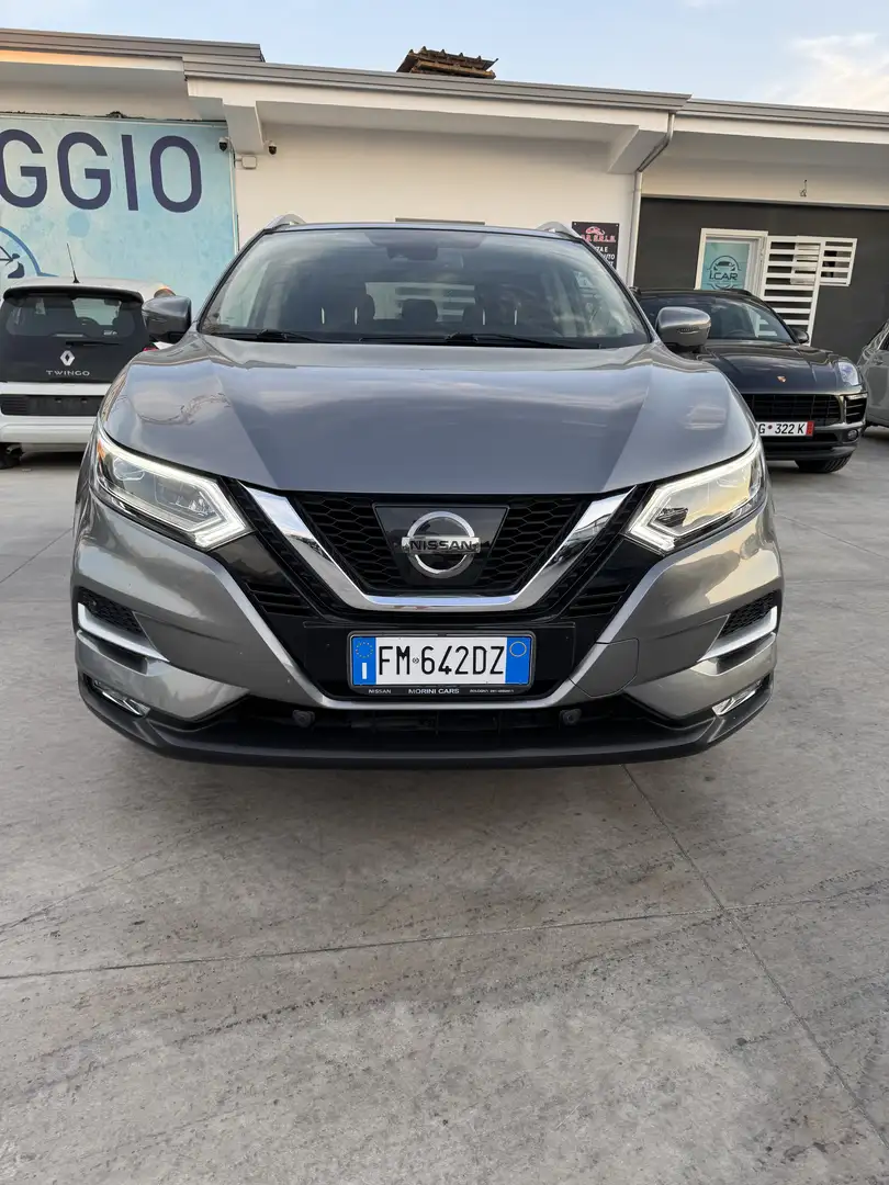 Nissan Qashqai 1.5 dci Tekna 110cv - 1