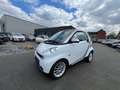 smart forTwo fortwo coupe Micro Hybrid Drive 45kW Weiß - thumbnail 1
