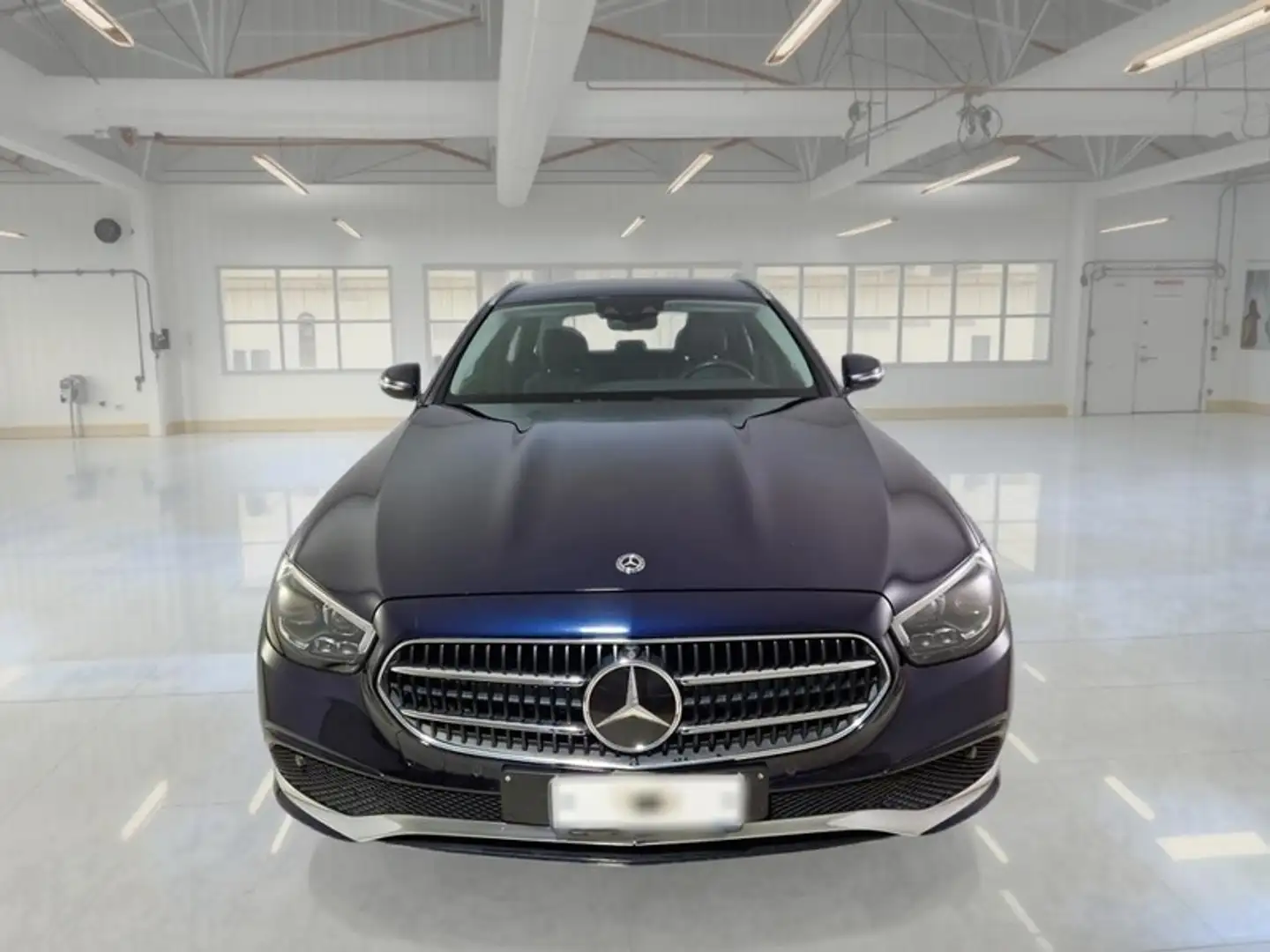 Mercedes-Benz E 300 E 300 de EQ-POWER Business Sport - 2