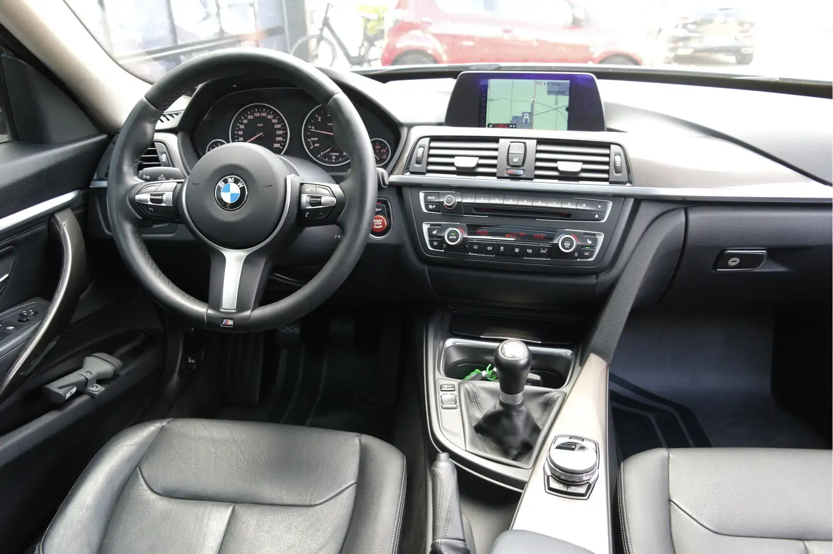 BMW 320 3-serie Gran Turismo 320i High Executive | NL-Auto Bleu - 2