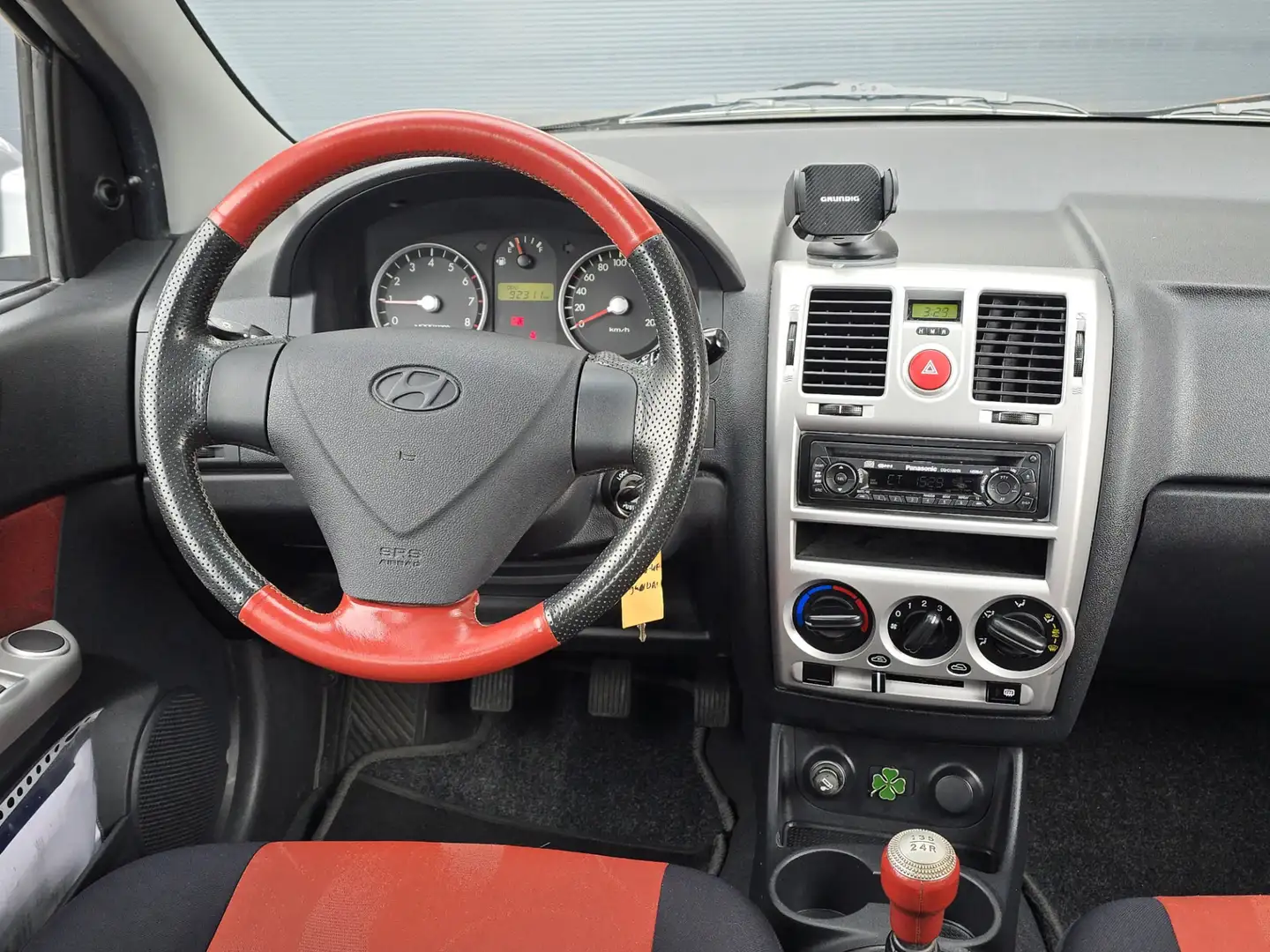 Hyundai Getz 1.1i Active Young Apk |5DR |Nap Grau - 2