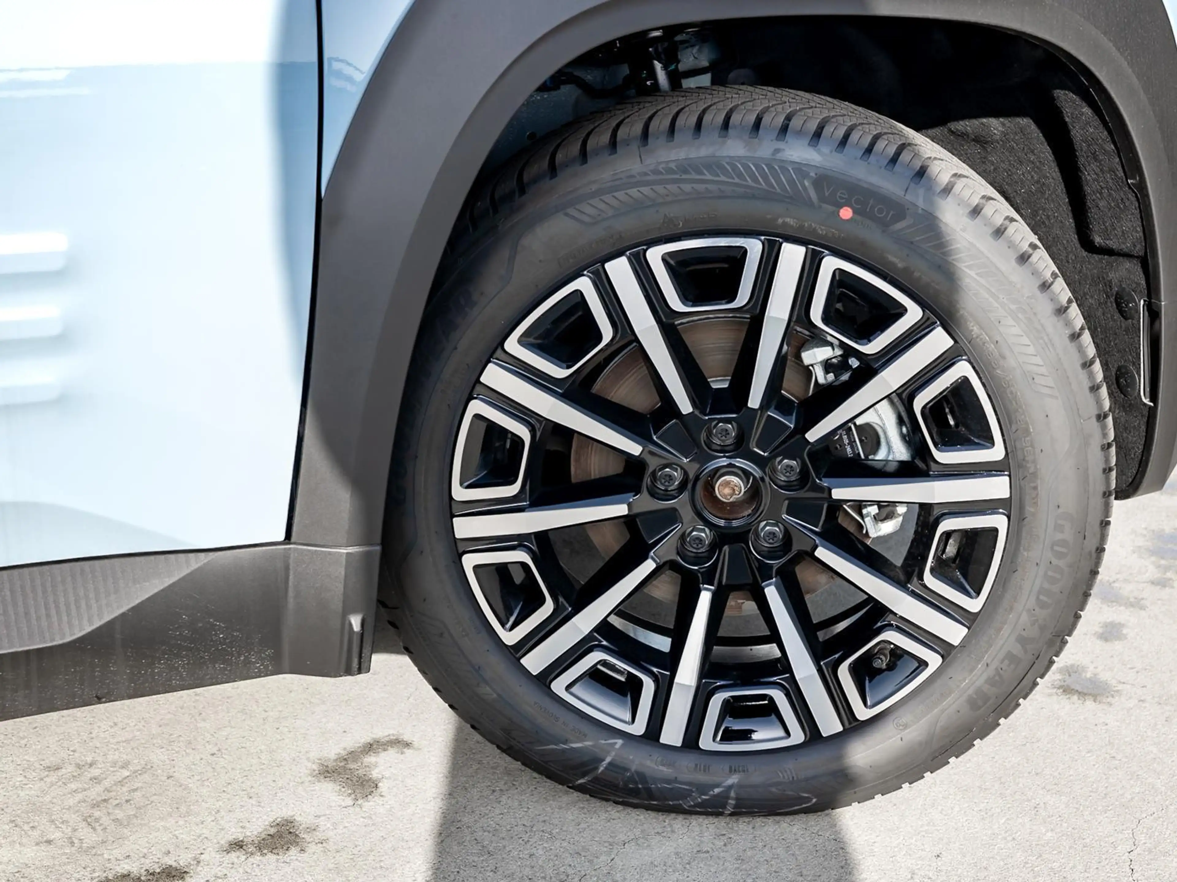 Renault R 4 E-Tech Iconic 150 Safety & Advanced Driving Assist-P. OpenR link — photo 7