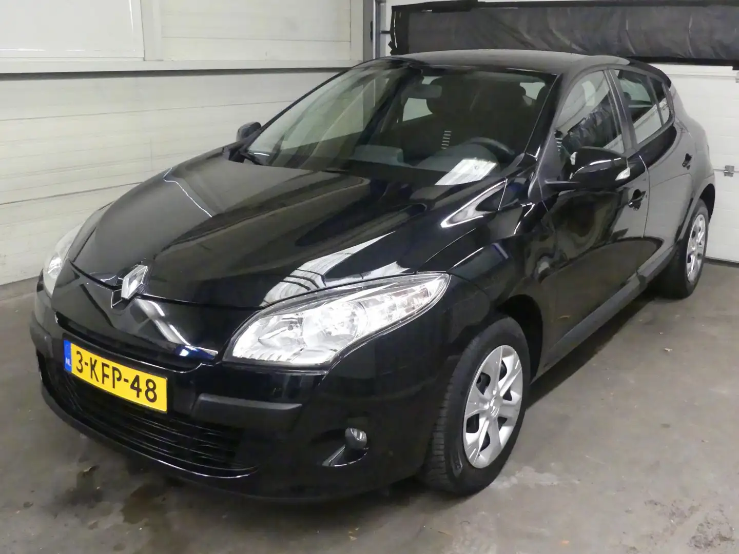 Renault Megane 1.6 - Airco - Navigatie - Mooie auto! Zwart - 1