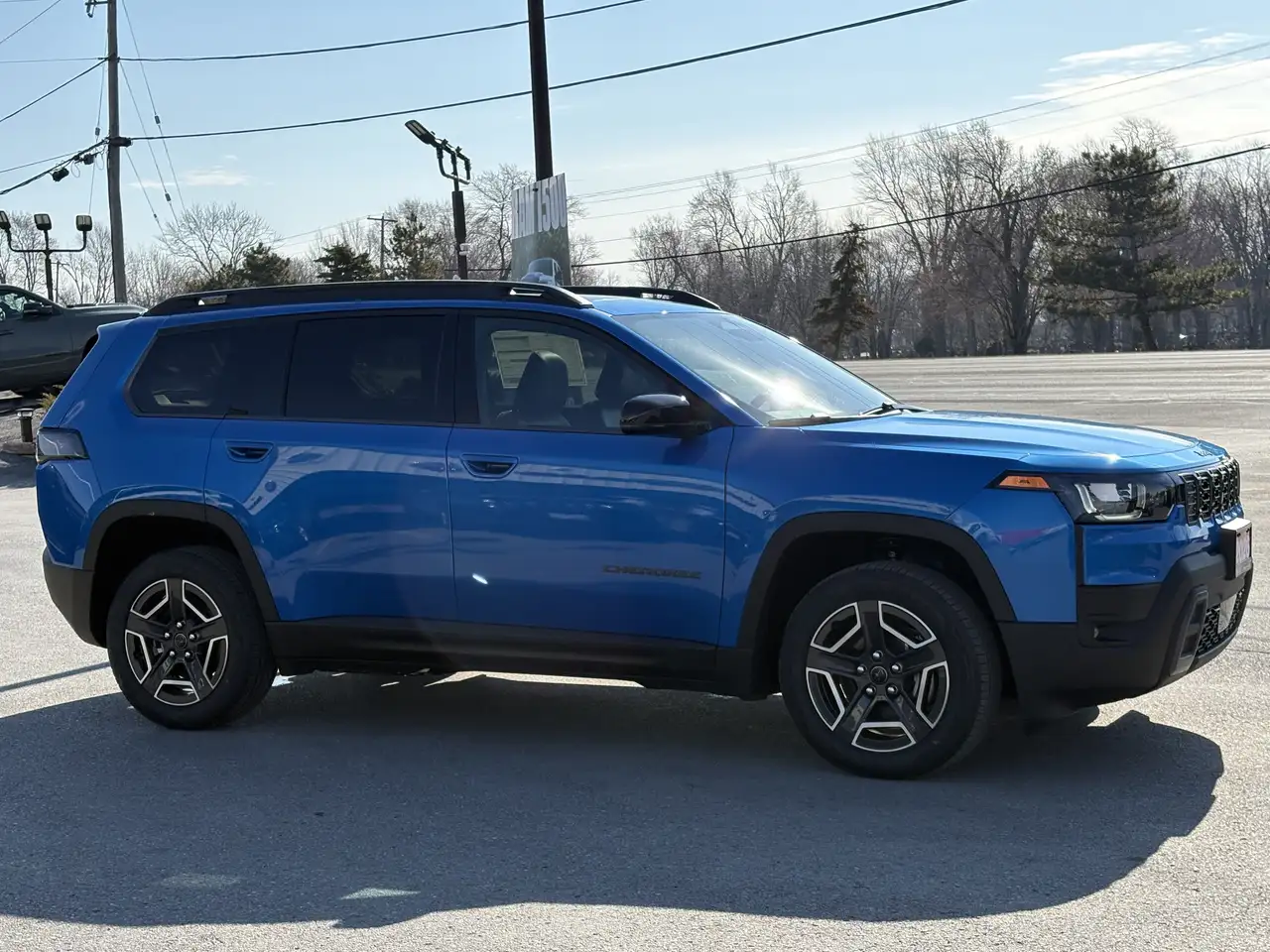 Jeep Cherokee снимка Jeep Cherokee