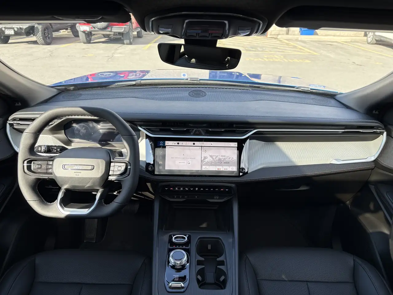 Jeep Cherokee снимка Jeep Cherokee