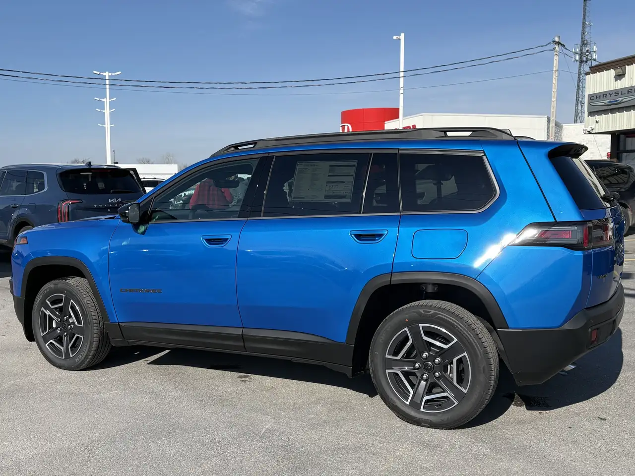 Jeep Cherokee снимка Jeep Cherokee
