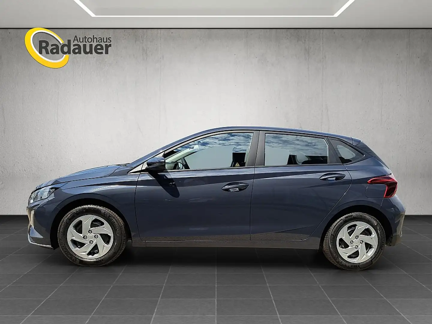Hyundai i20 1,2 MPI Smart Line Grigio - 2