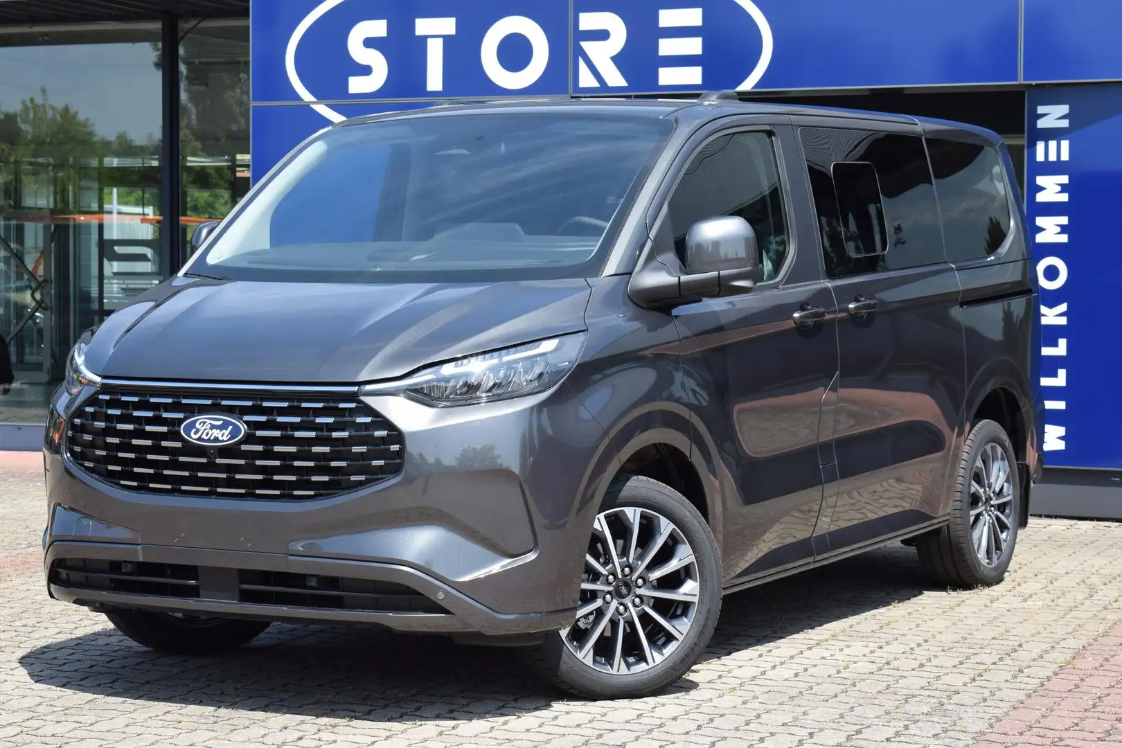 Ford Tourneo Custom L1H1 Titan X PHEV Top Ausstatt 0% Zinsen Grau - 2
