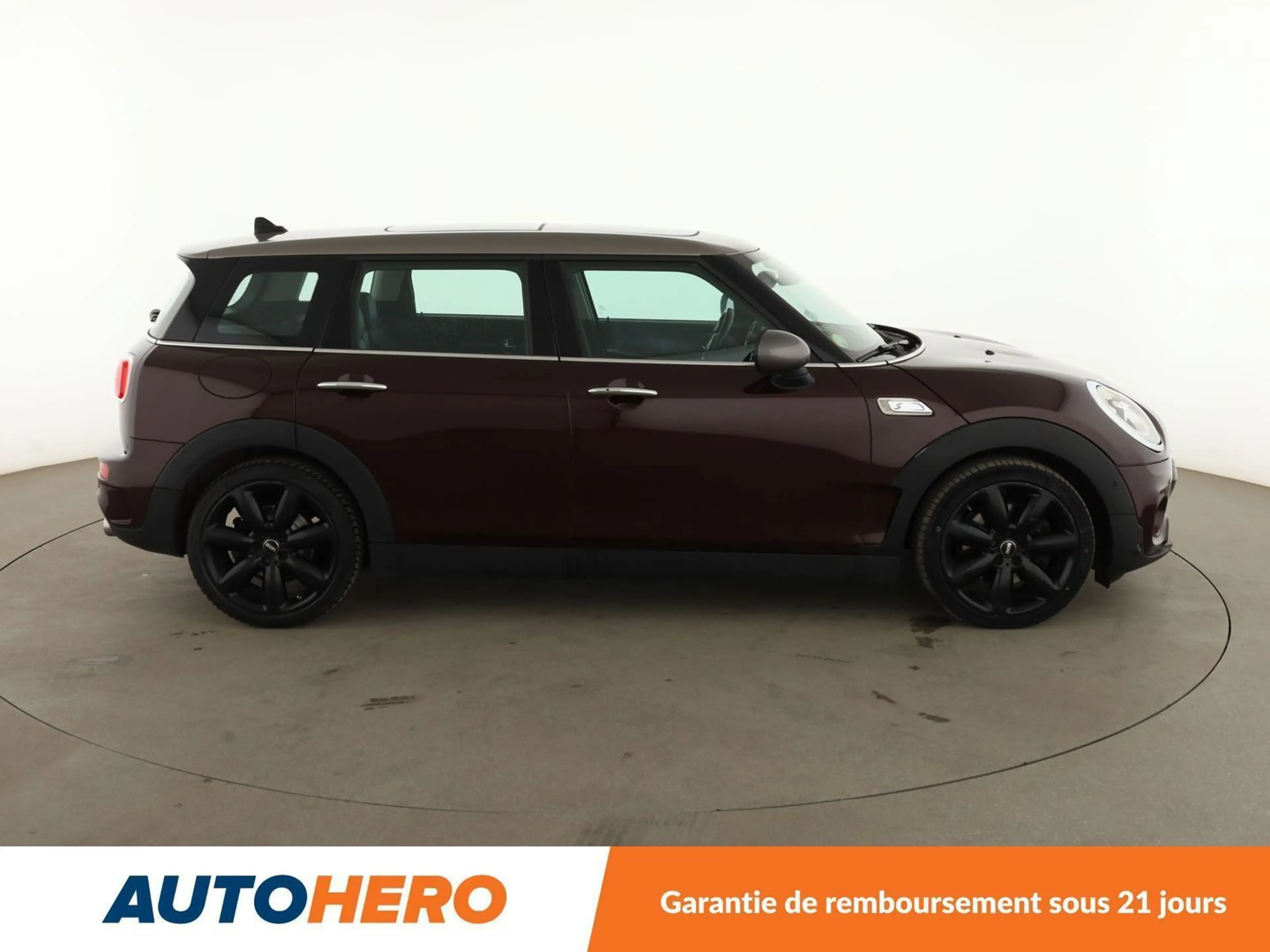 MINI Cooper SD Clubman Cooper SD Finition Red Hot Chili BVA8 — photo 7