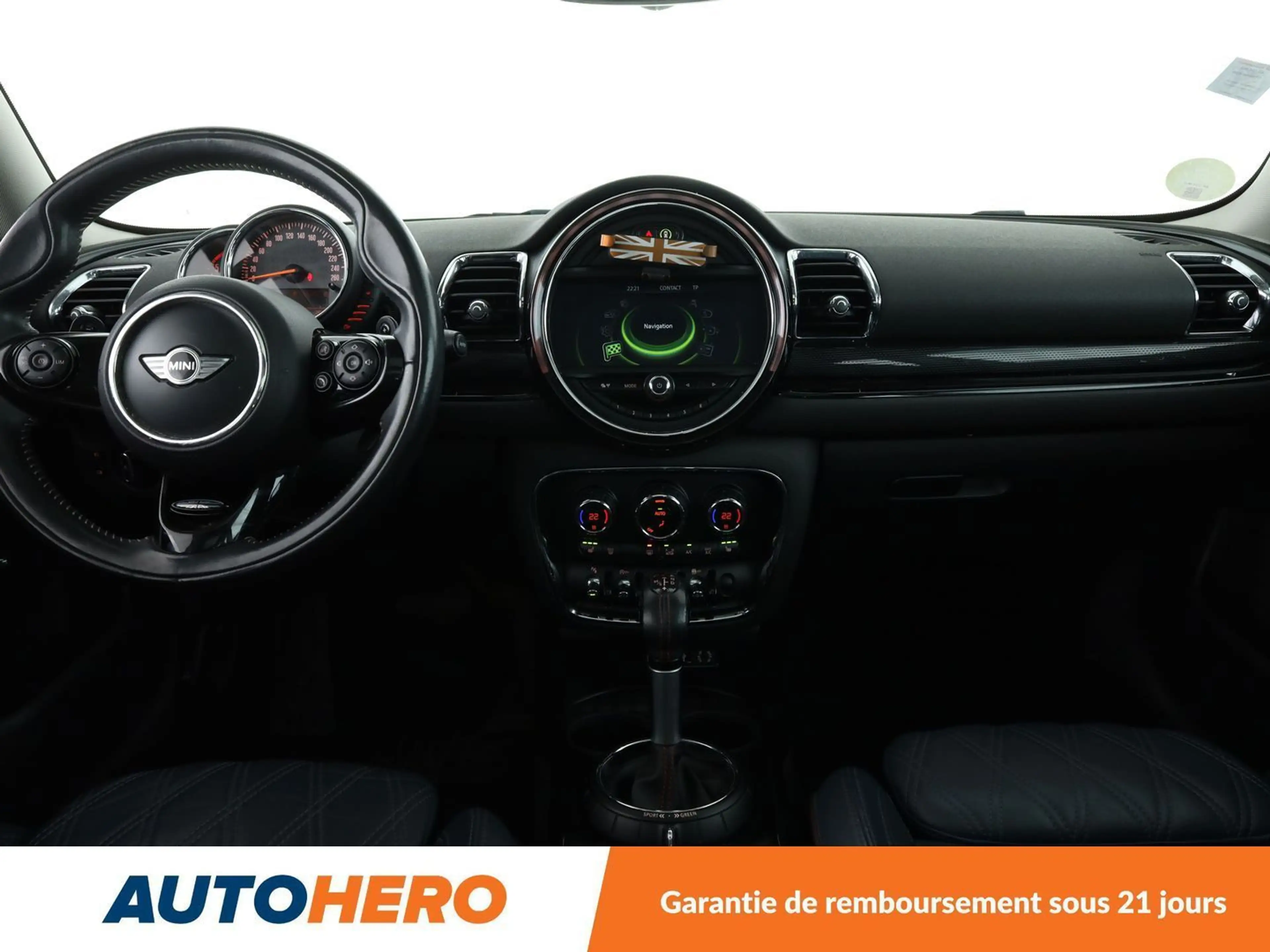 MINI Cooper SD Clubman Cooper SD Finition Red Hot Chili BVA8 — photo 12