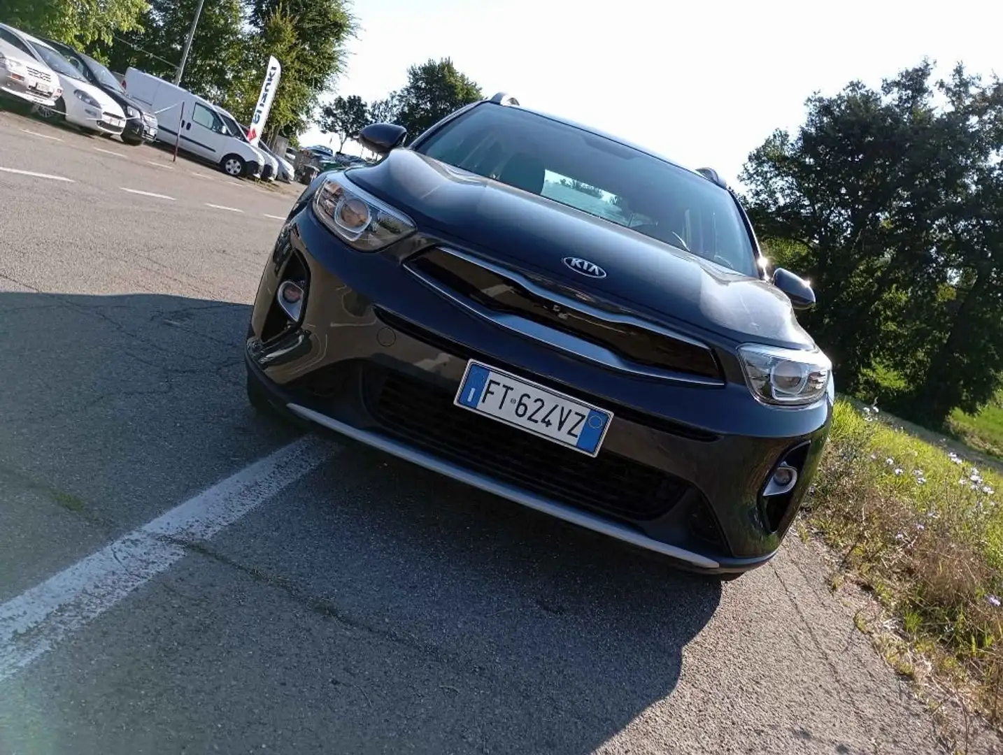 Kia Stonic Stonic 1.4 mpi Style 100cv my18 Gris - 1
