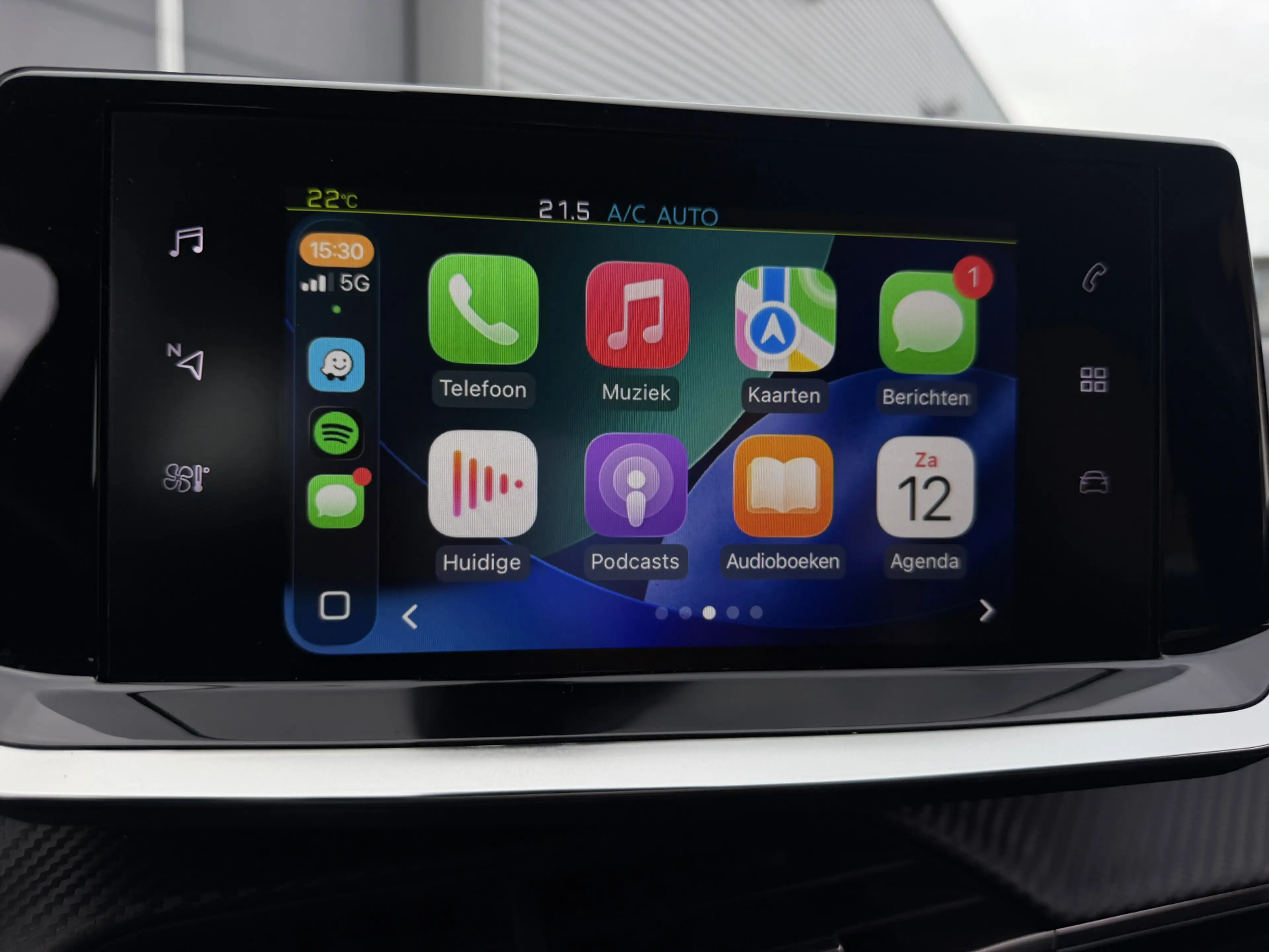 Peugeot e-208 EV Active 50 kWh I Carplay I Navi I SOH 100% — photo 12