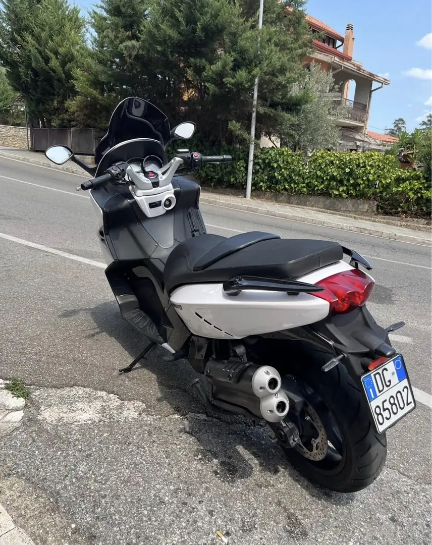Gilera GP 800 - 2