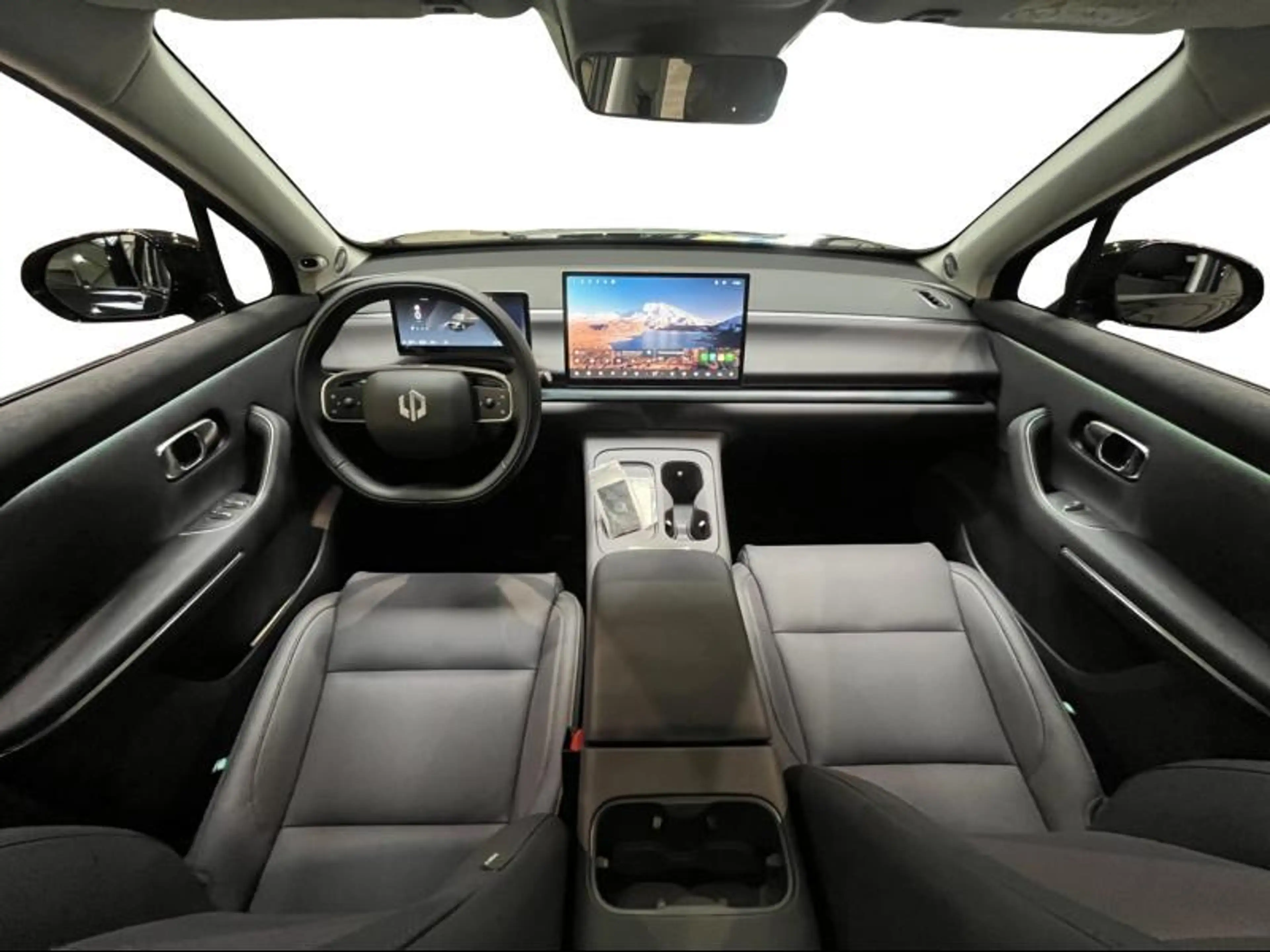 Leapmotor C10 Design | REEV | — photo 15