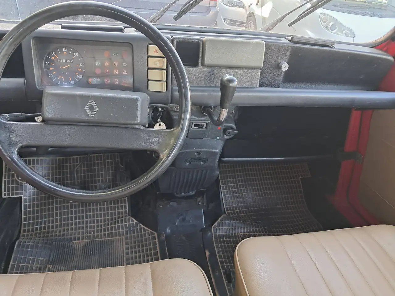Renault R 4 TL, foto 6