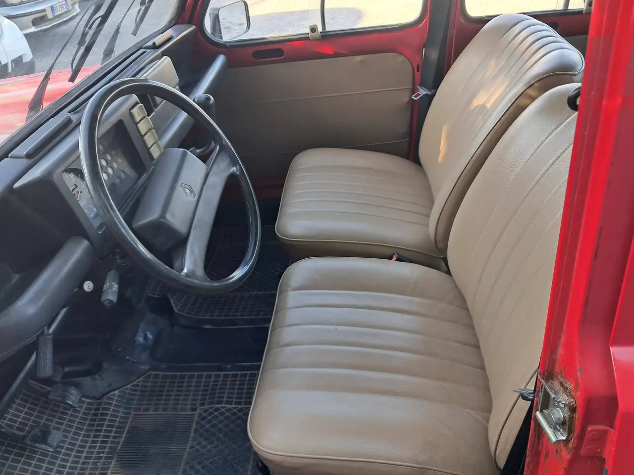 Renault R 4 TL, foto 5