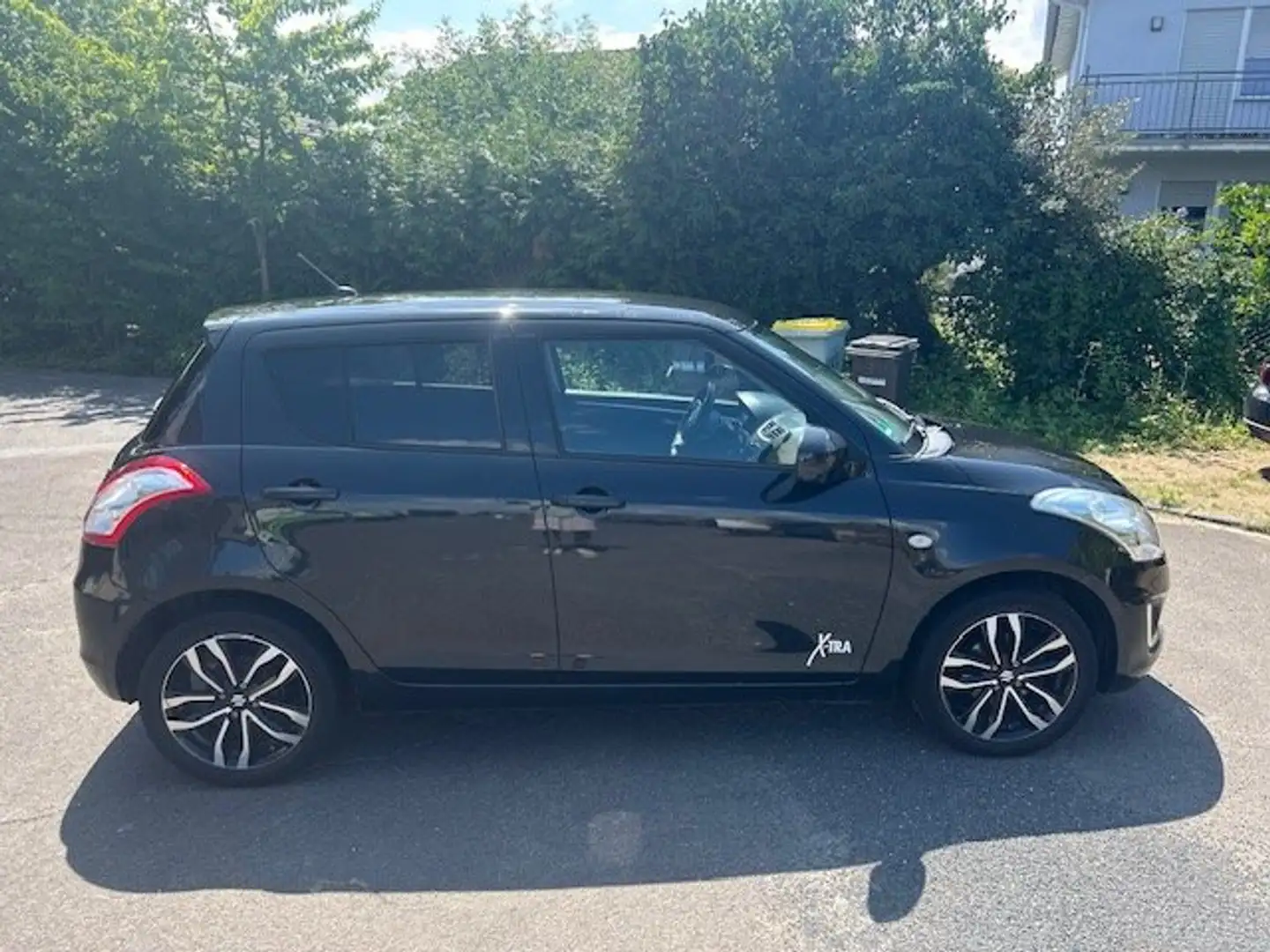 Suzuki Swift Swift  5-Türer 1.2 X-TRA Schwarz - 2