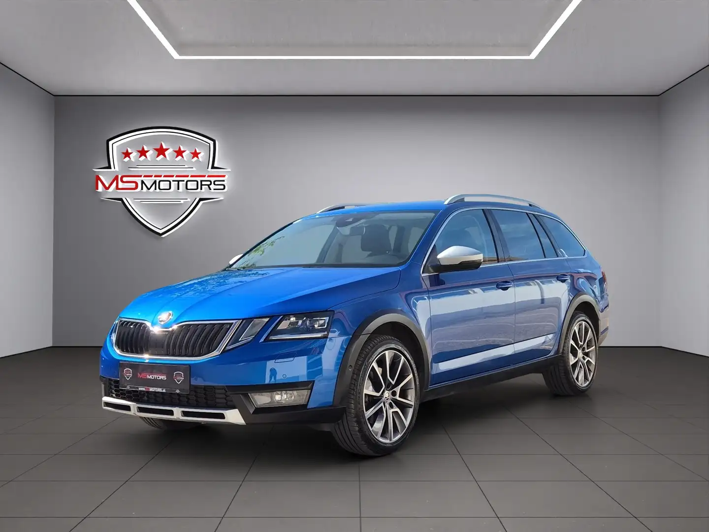 Skoda Octavia Scout 4x4 DSG*RFK*ACC*ALCANTARA*KEYLESS*CANTON Blau - 1